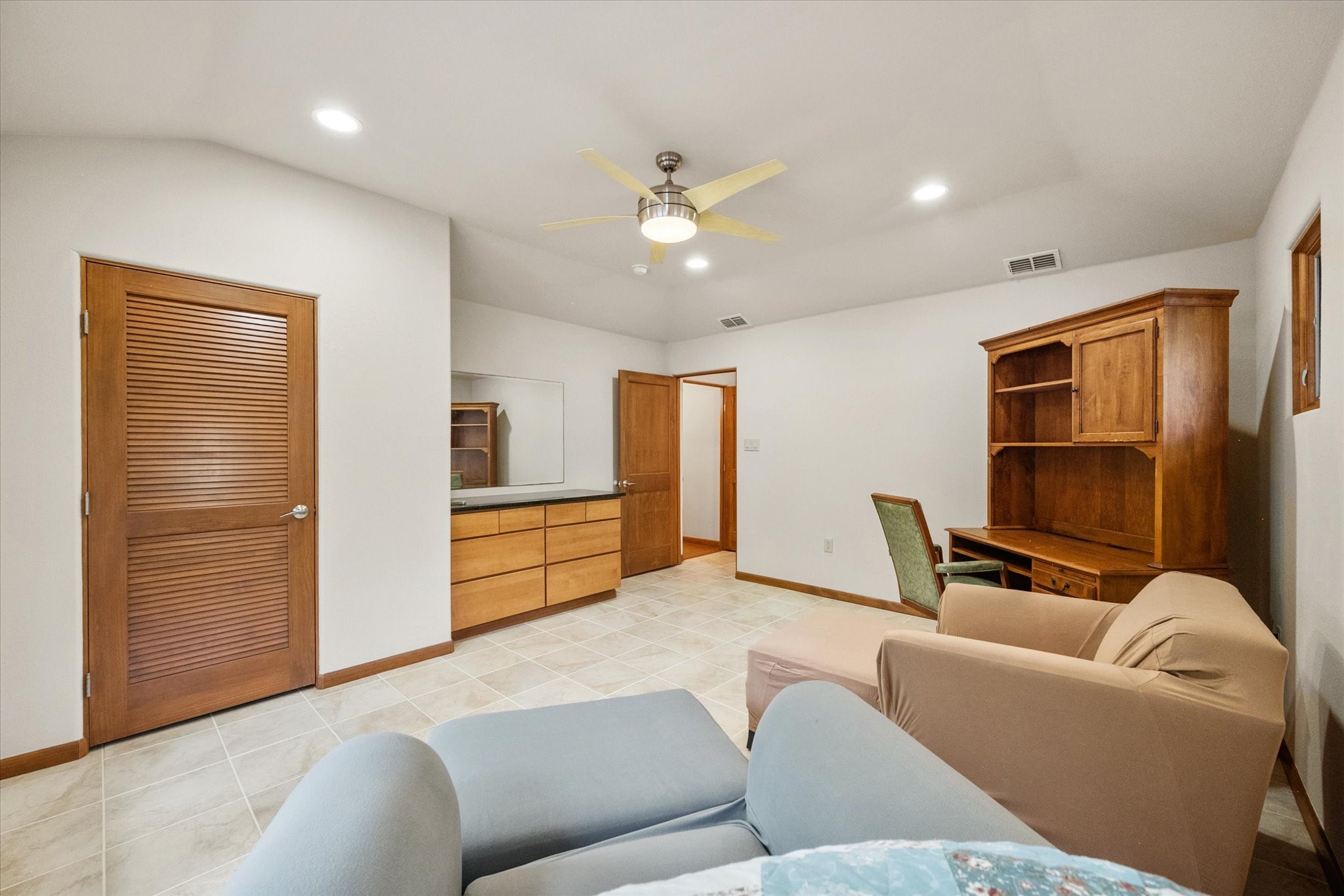 301 Bentwood Circle