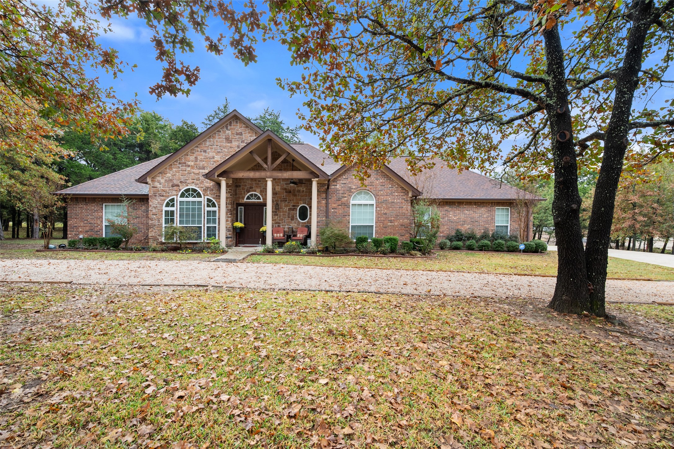 403 Arrowhead Point