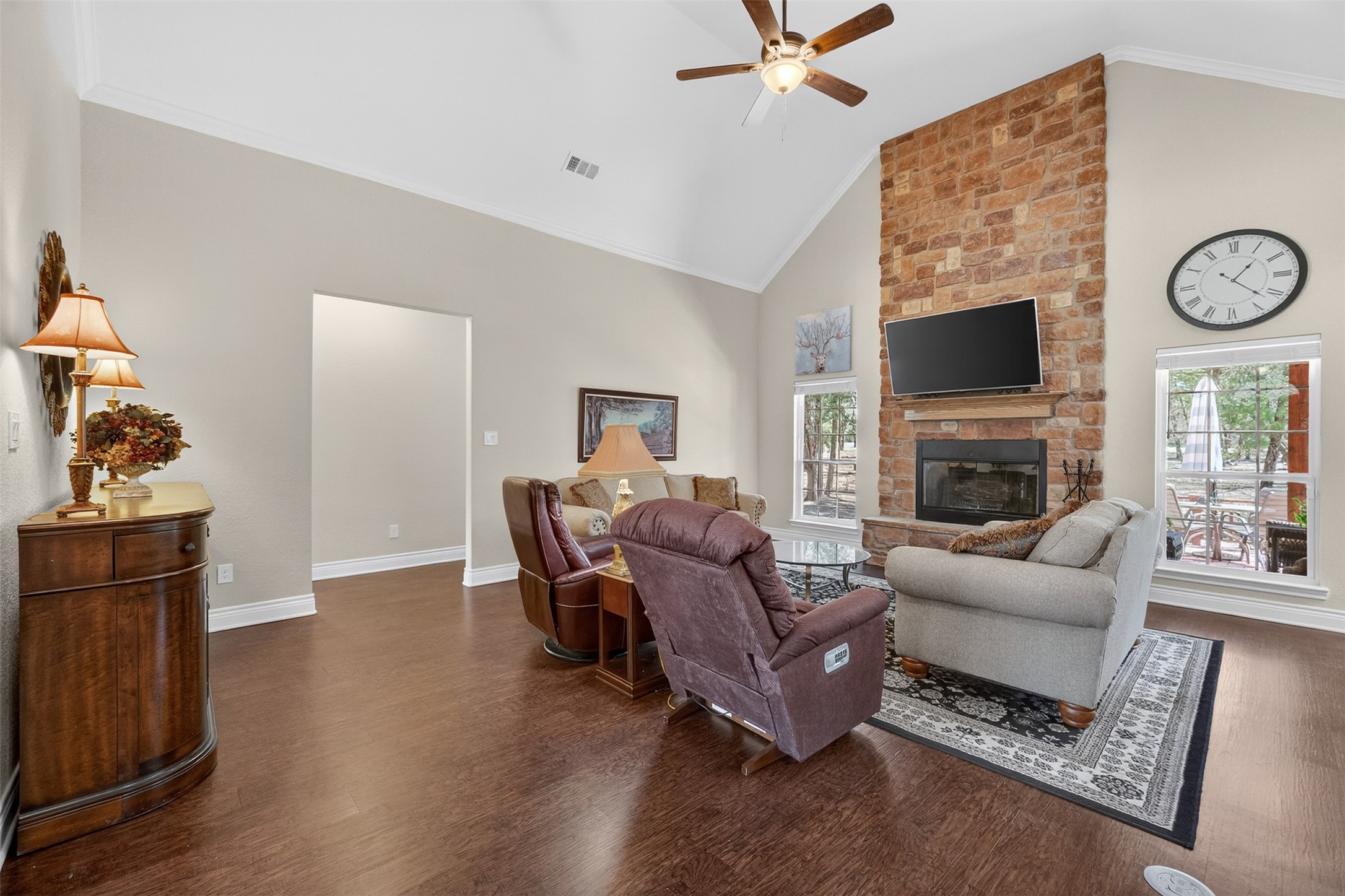 403 Arrowhead Point