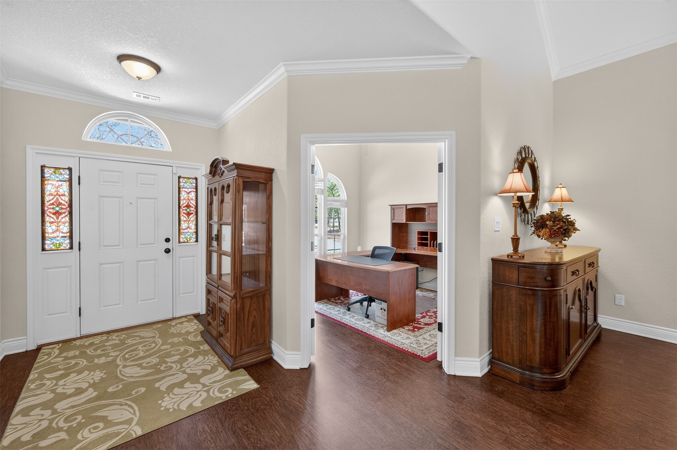 403 Arrowhead Point