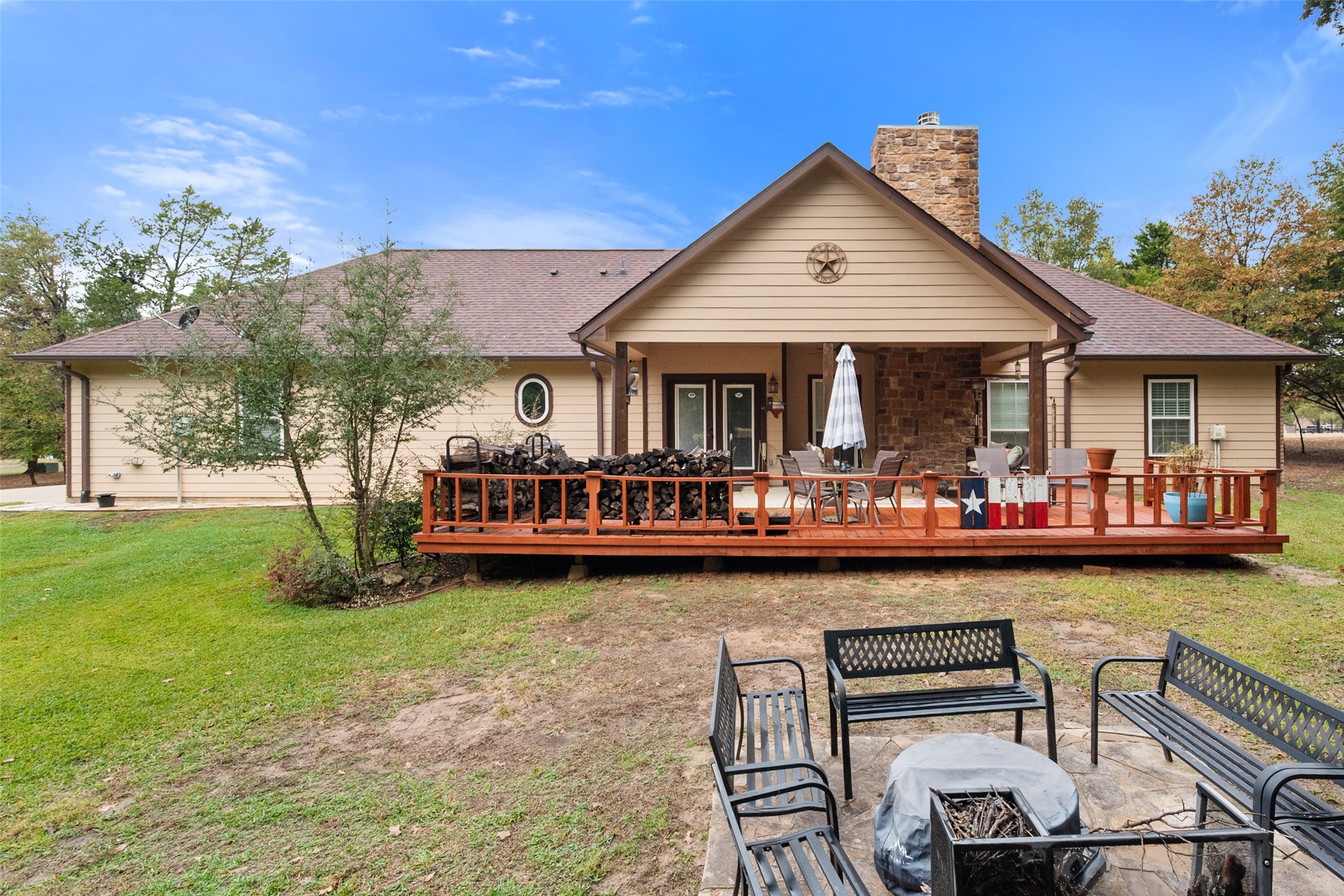 403 Arrowhead Point