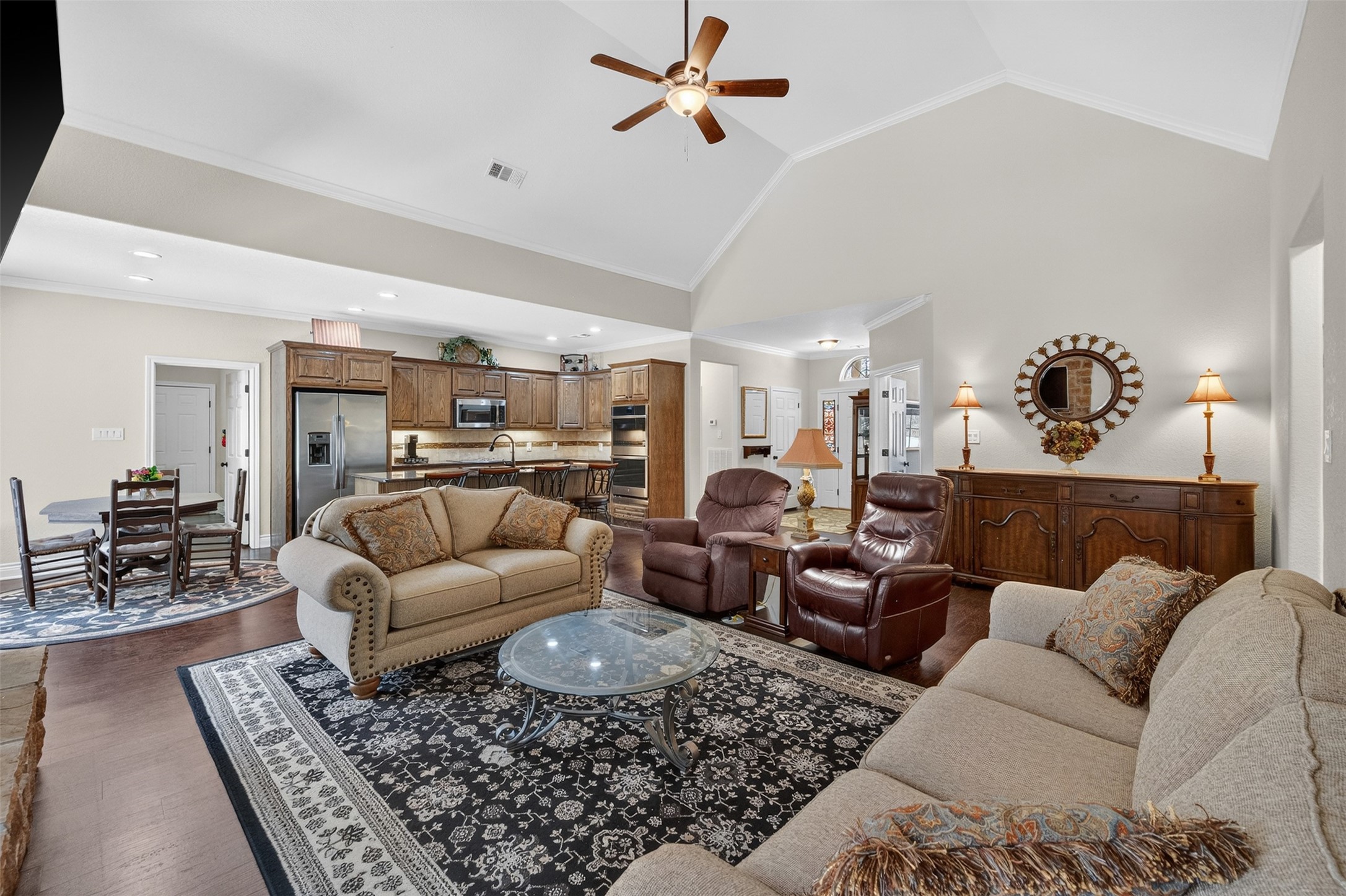 403 Arrowhead Point