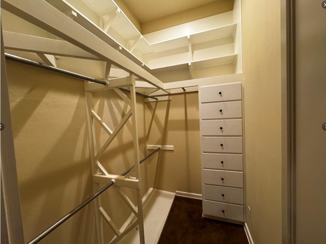 104 S Beaton Street C