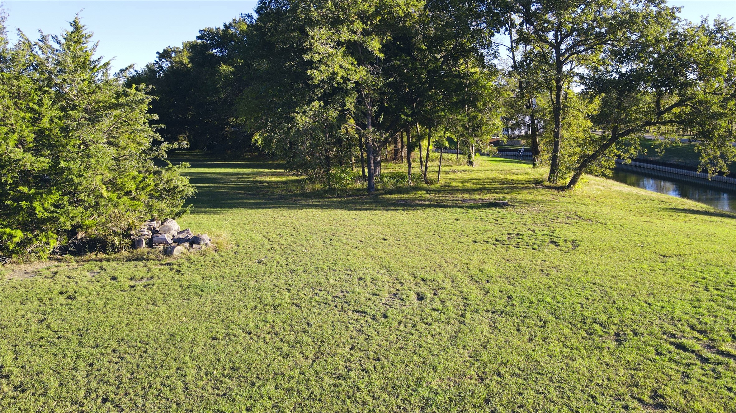 Lot 484 Canal & BS A41 Street