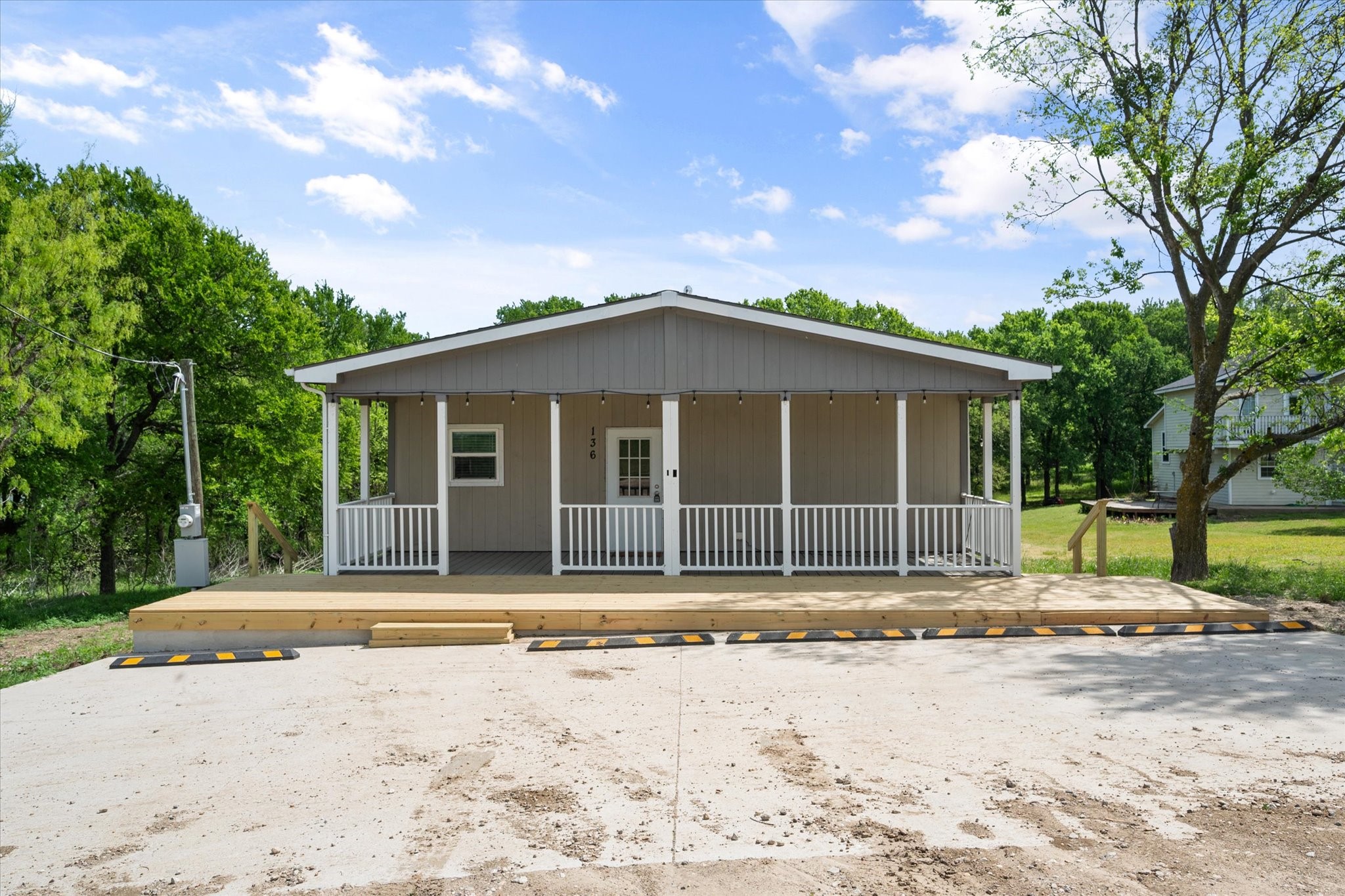136 SE County Road 3048