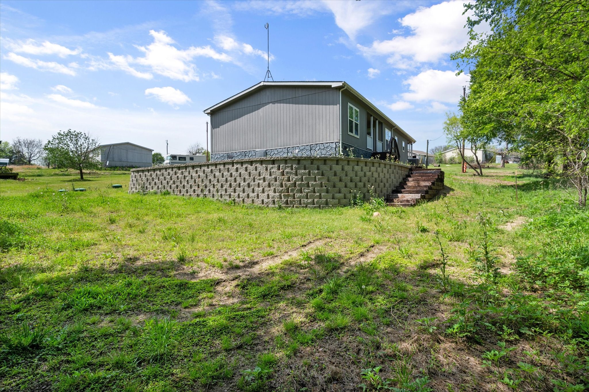 136 SE County Road 3048