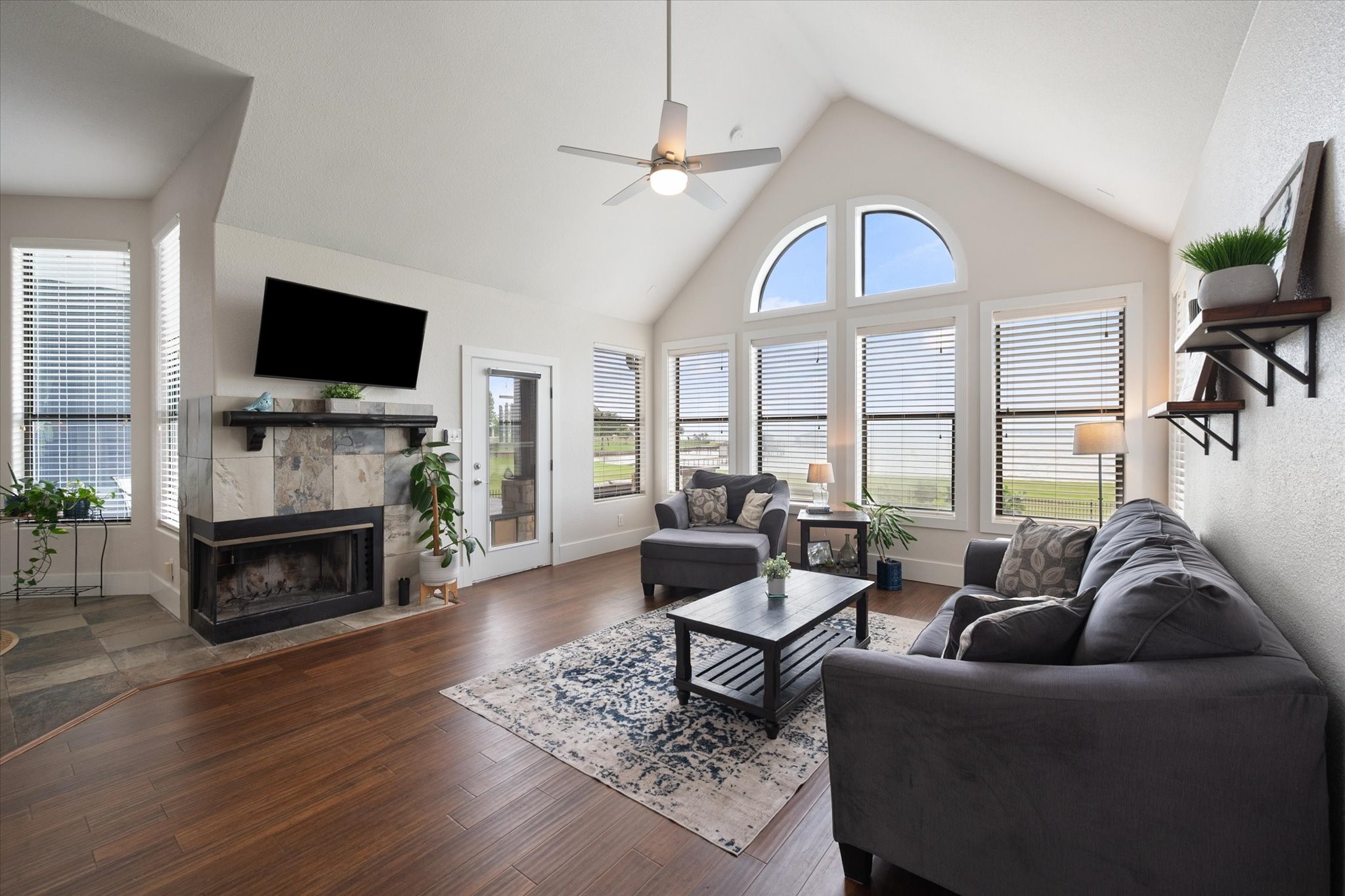 3212 Francisco Bay Drive