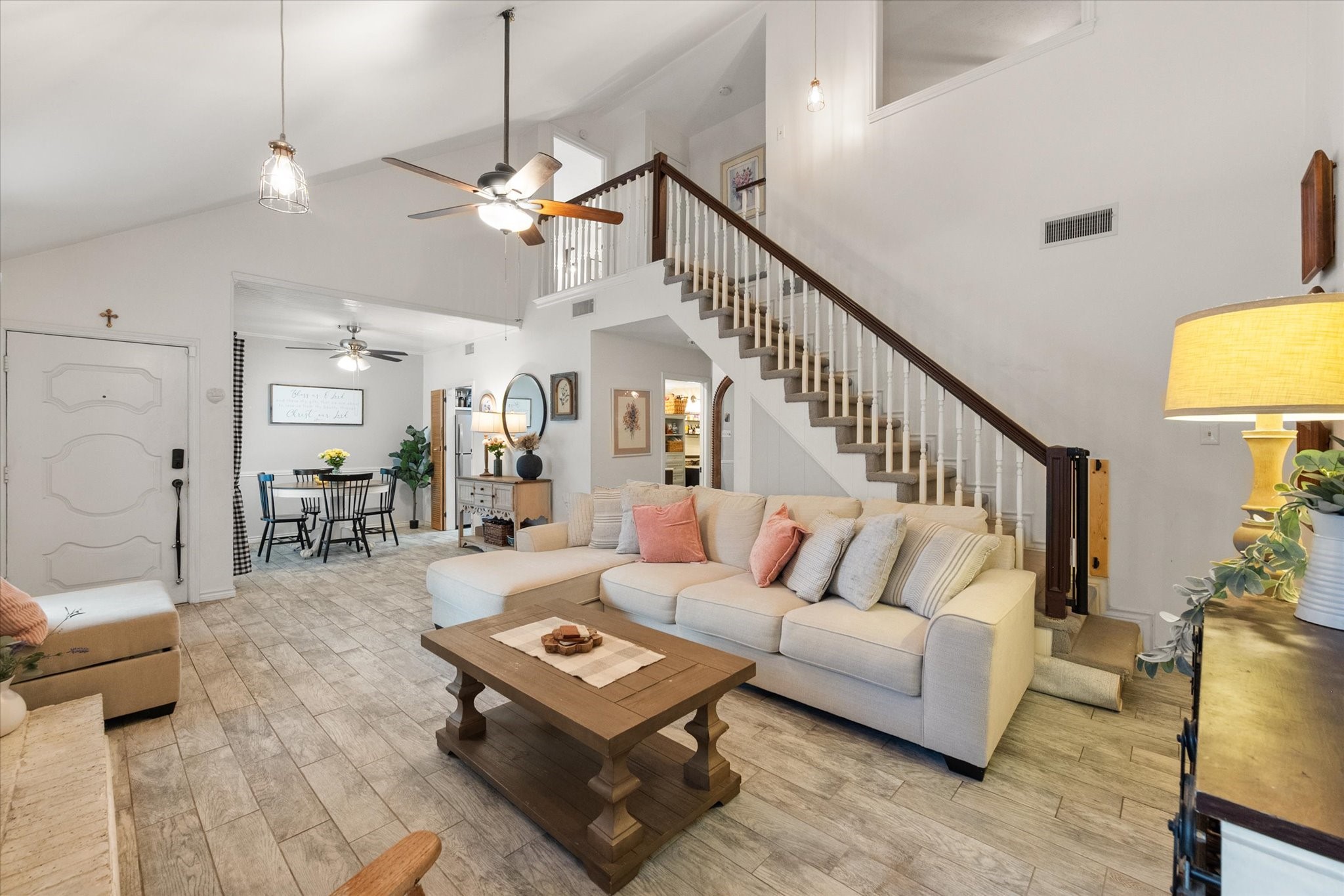 1711 Clearbrook Lane