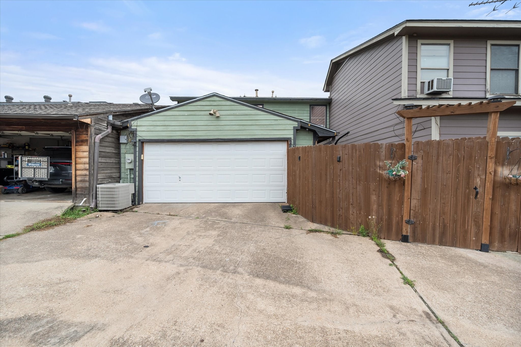 1711 Clearbrook Lane