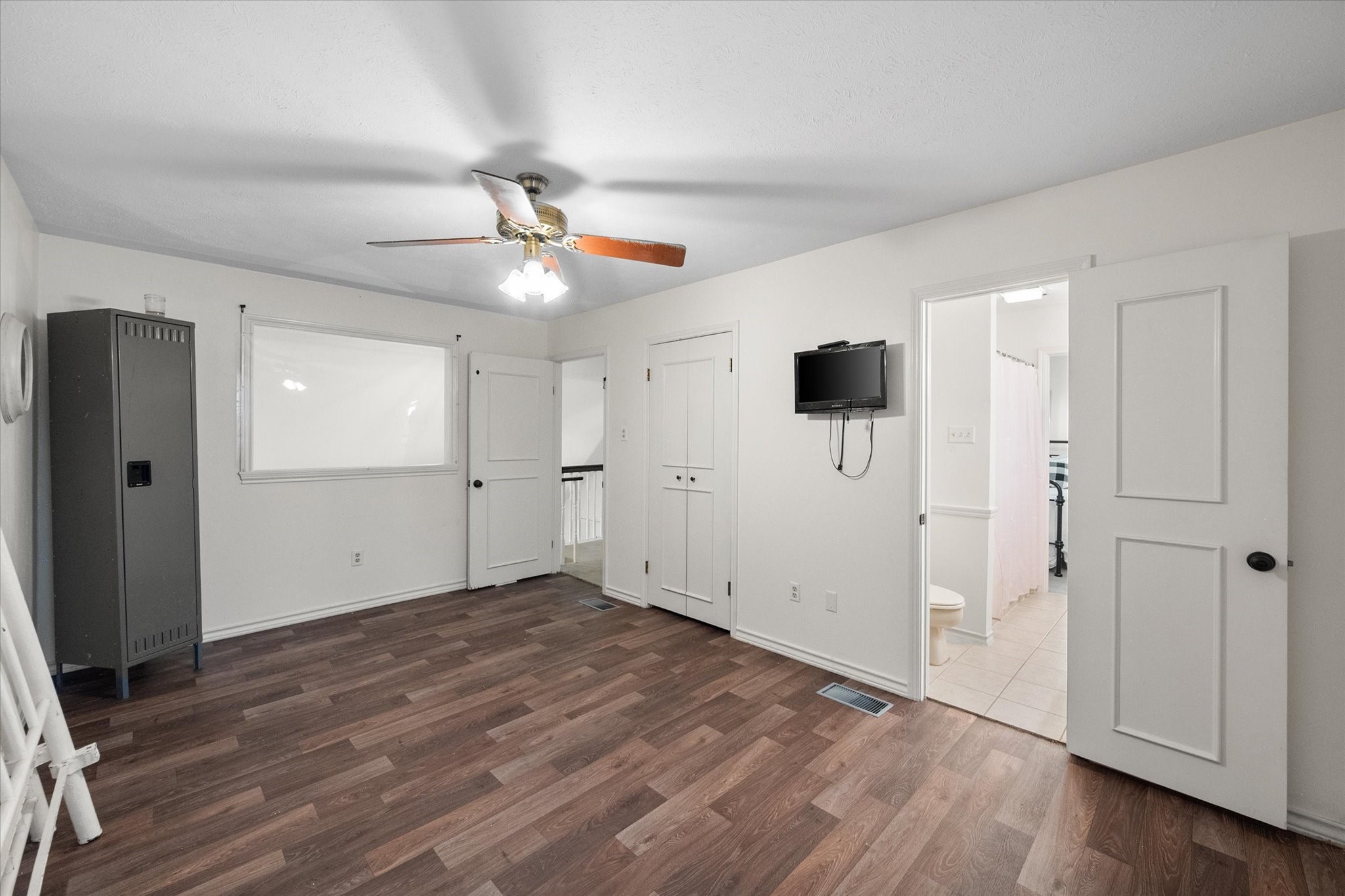 1711 Clearbrook Lane