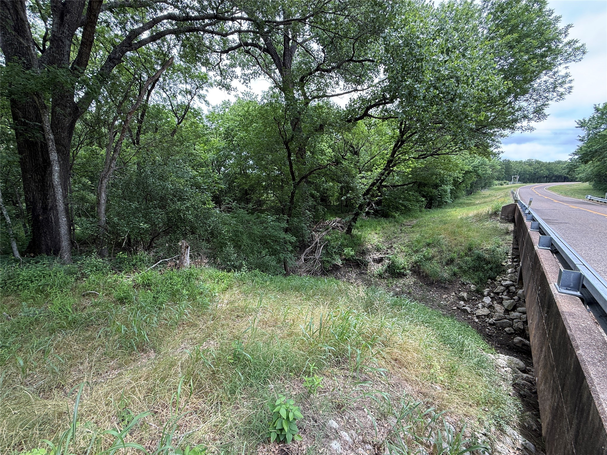 TBD 27 Acres FM 642