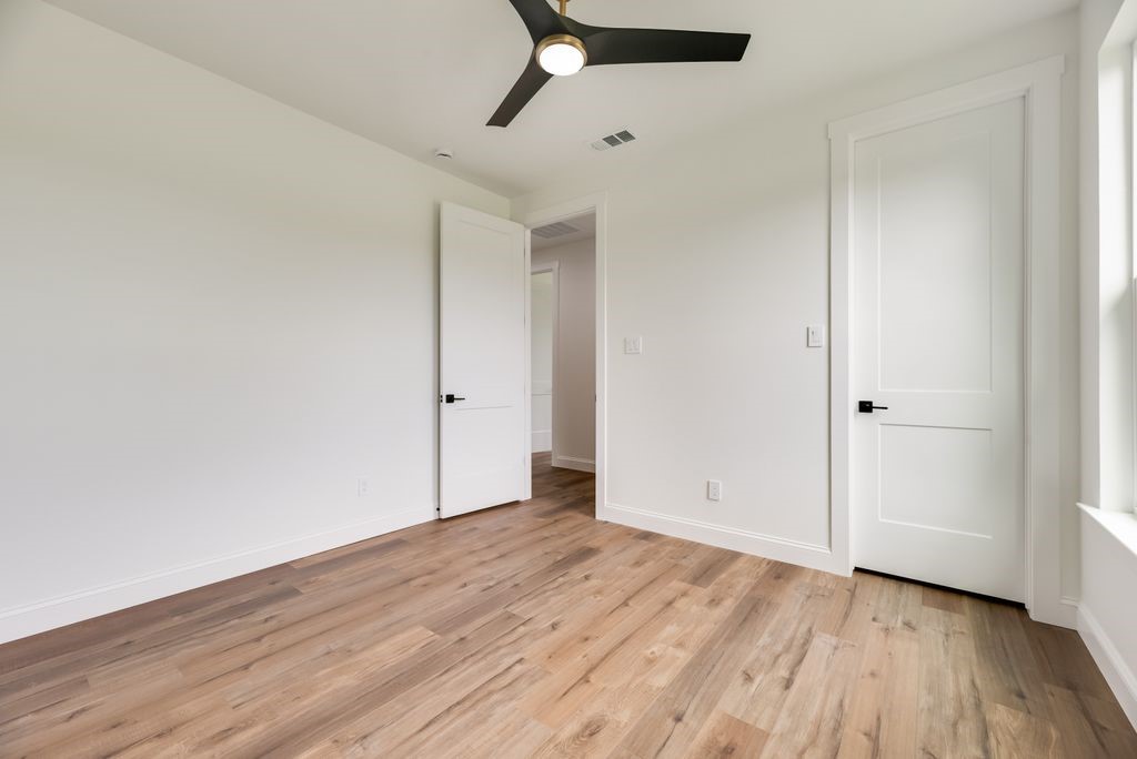 209 Waverunner Court