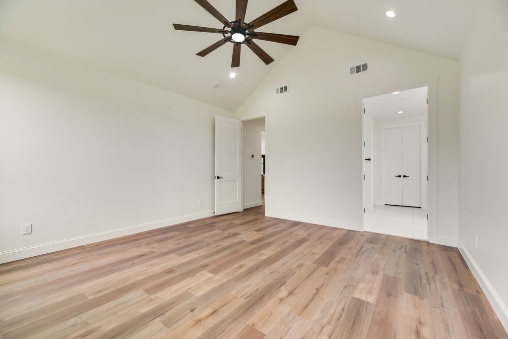 209 Waverunner Court