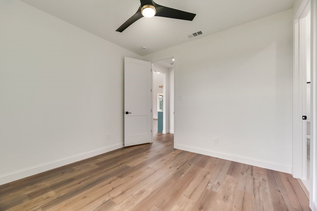 209 Waverunner Court