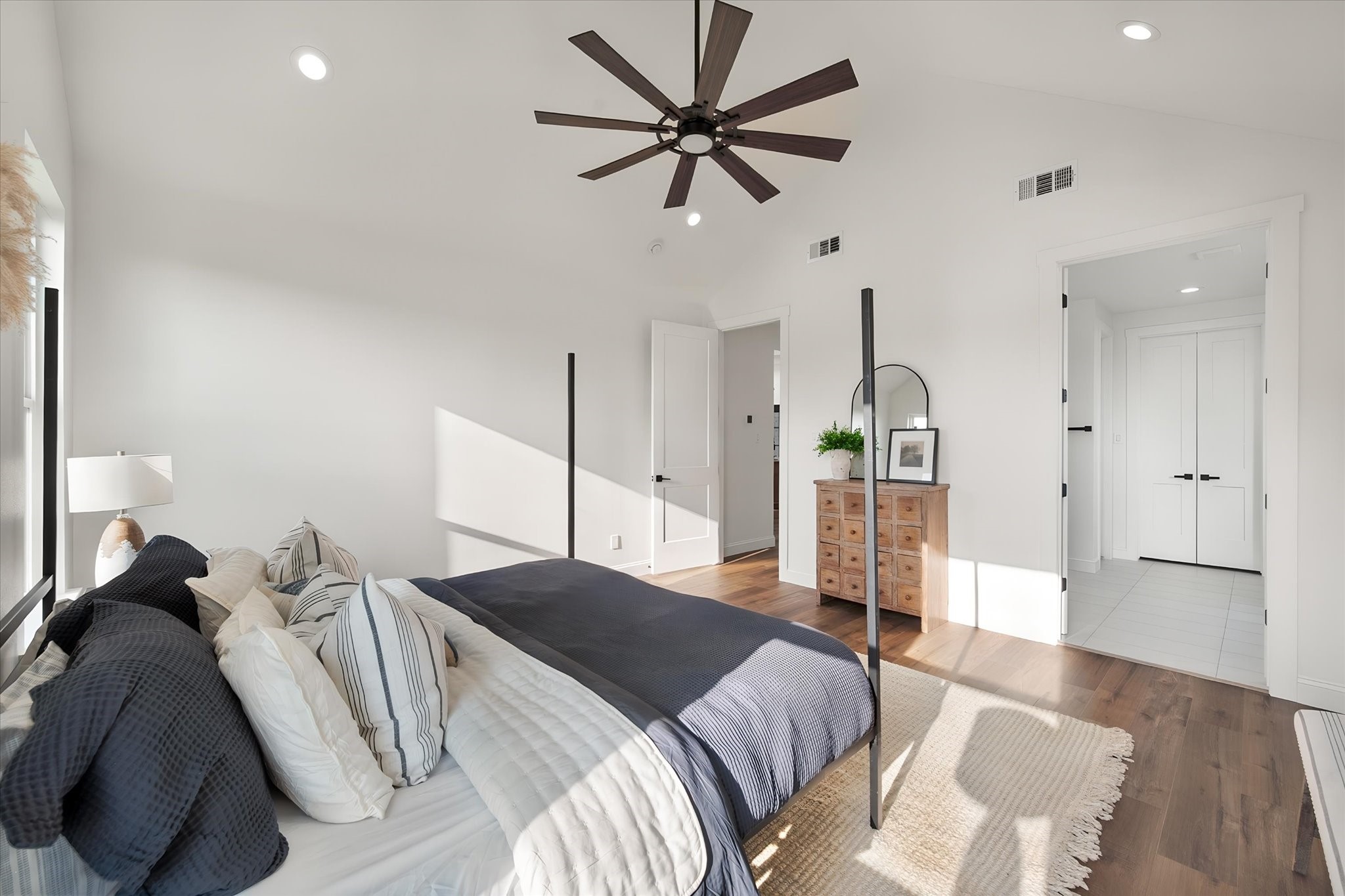 209 Waverunner Court