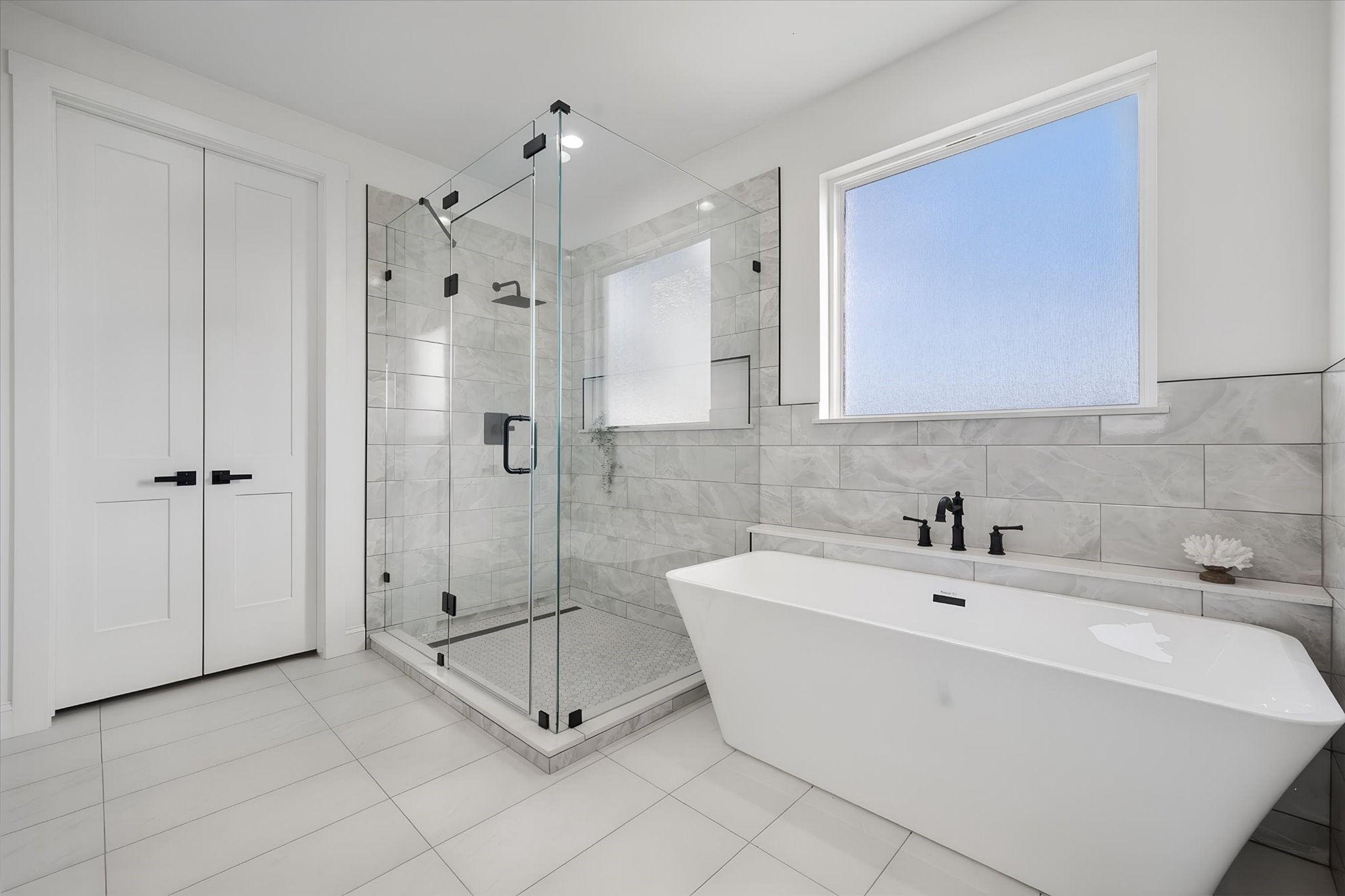 209 Waverunner Court