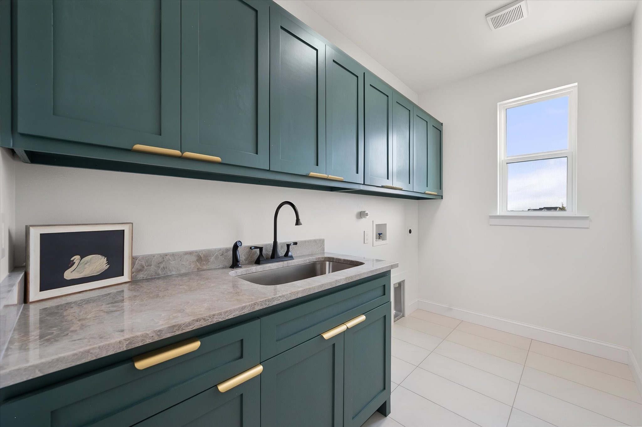 209 Waverunner Court