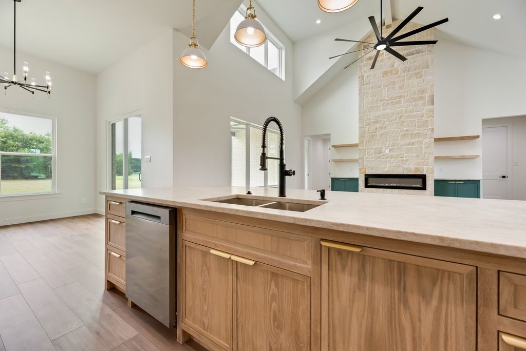 209 Waverunner Court