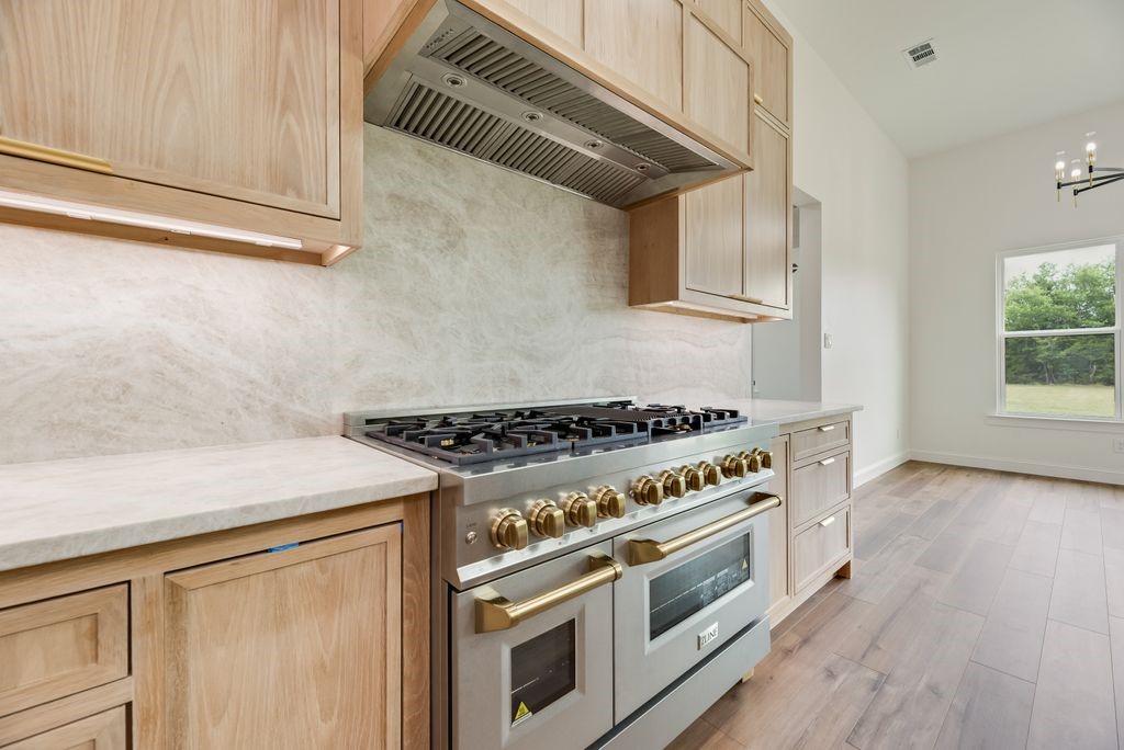 209 Waverunner Court