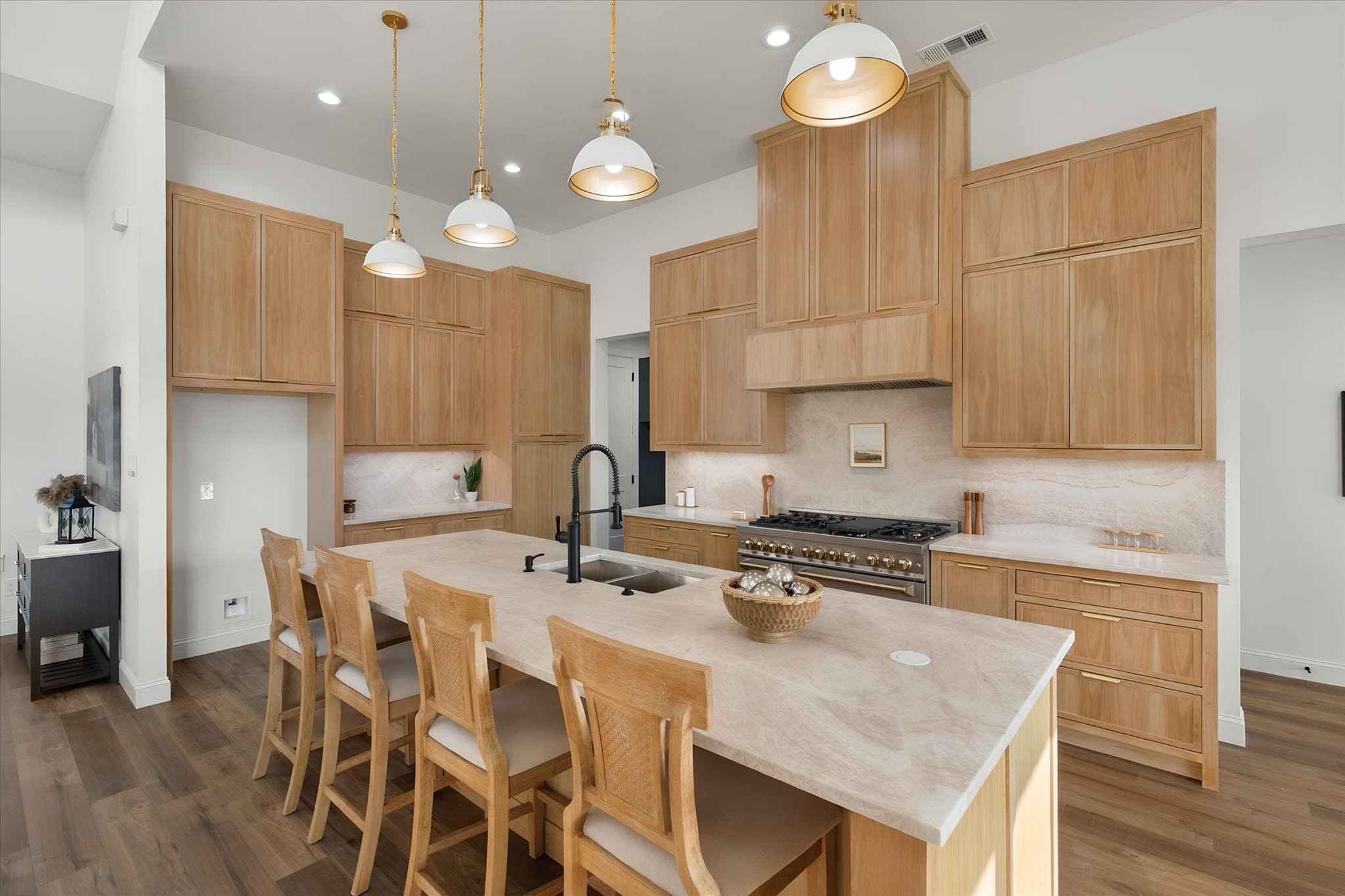 209 Waverunner Court