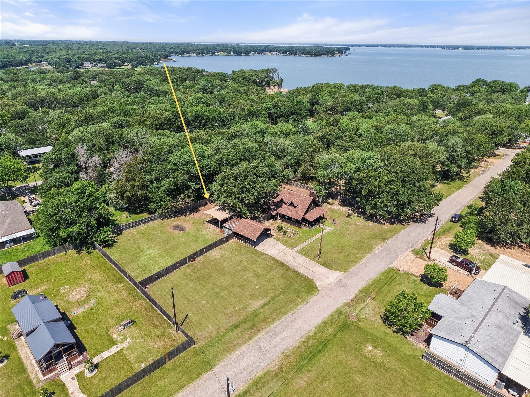 377 Southern Oaks Drive