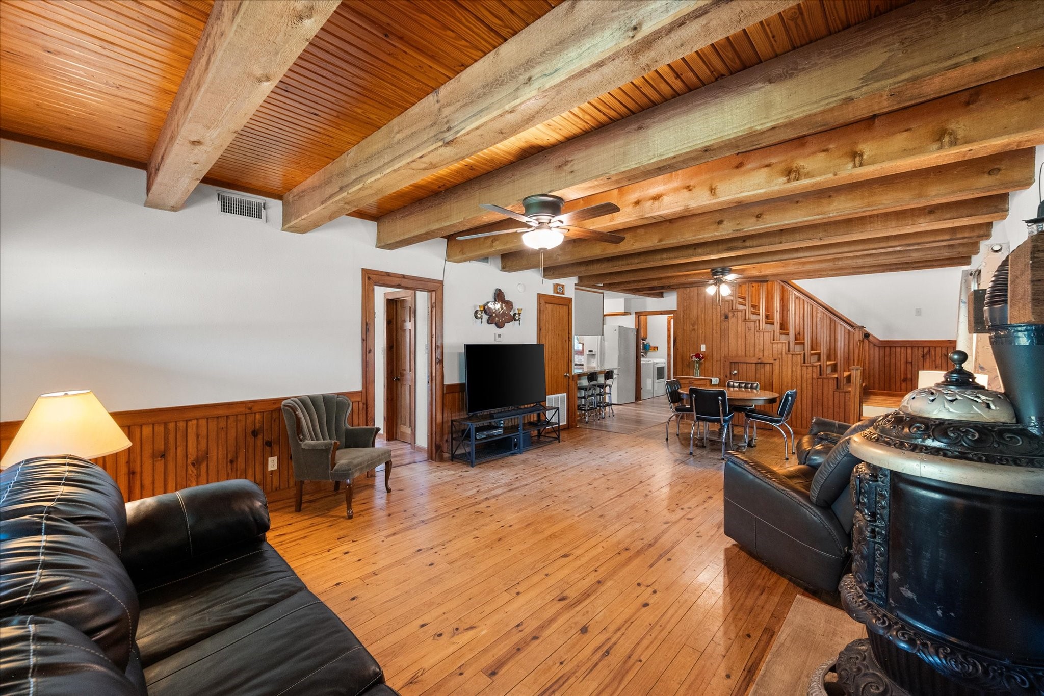 377 Southern Oaks Drive