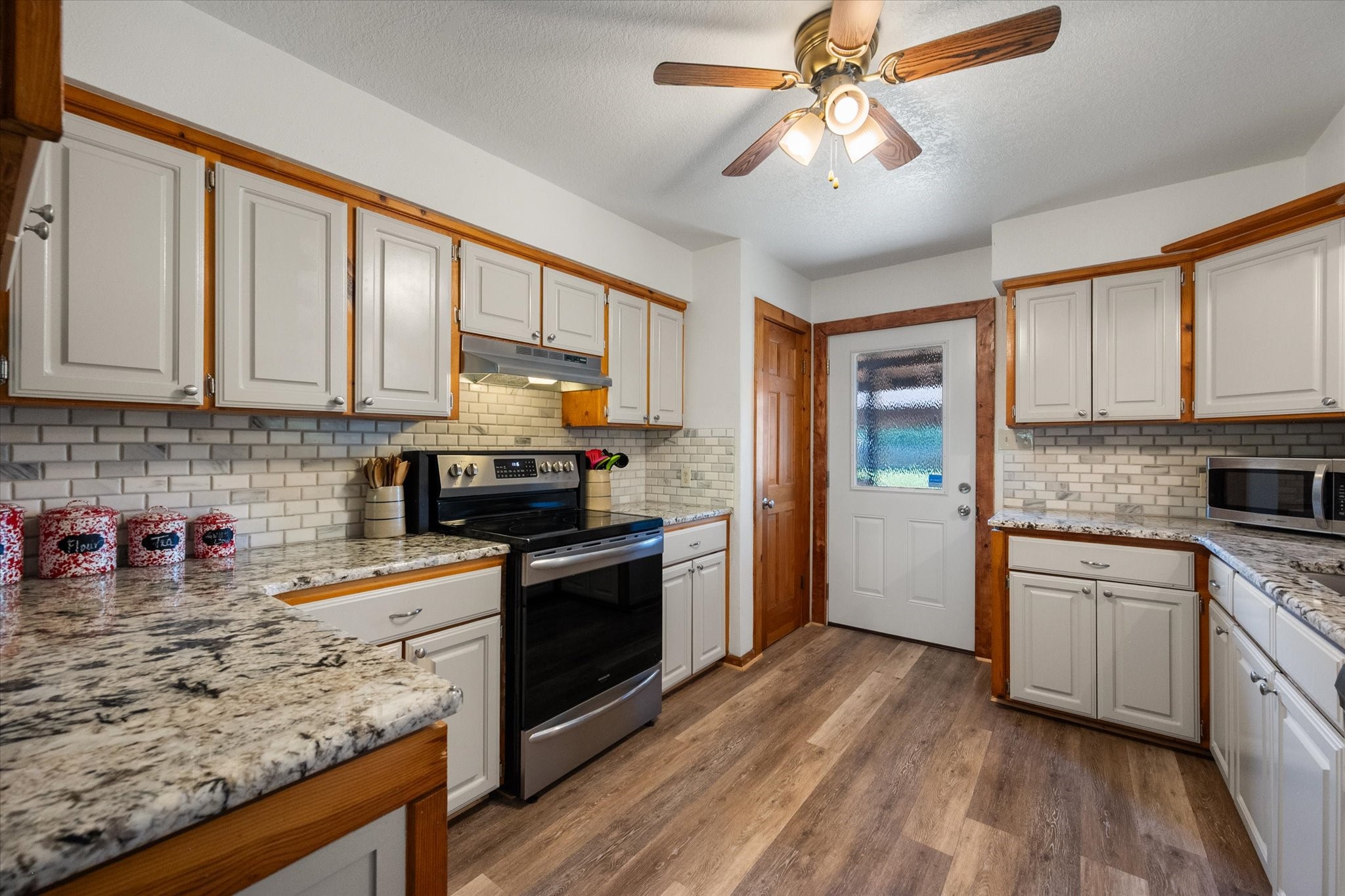 377 Southern Oaks Drive