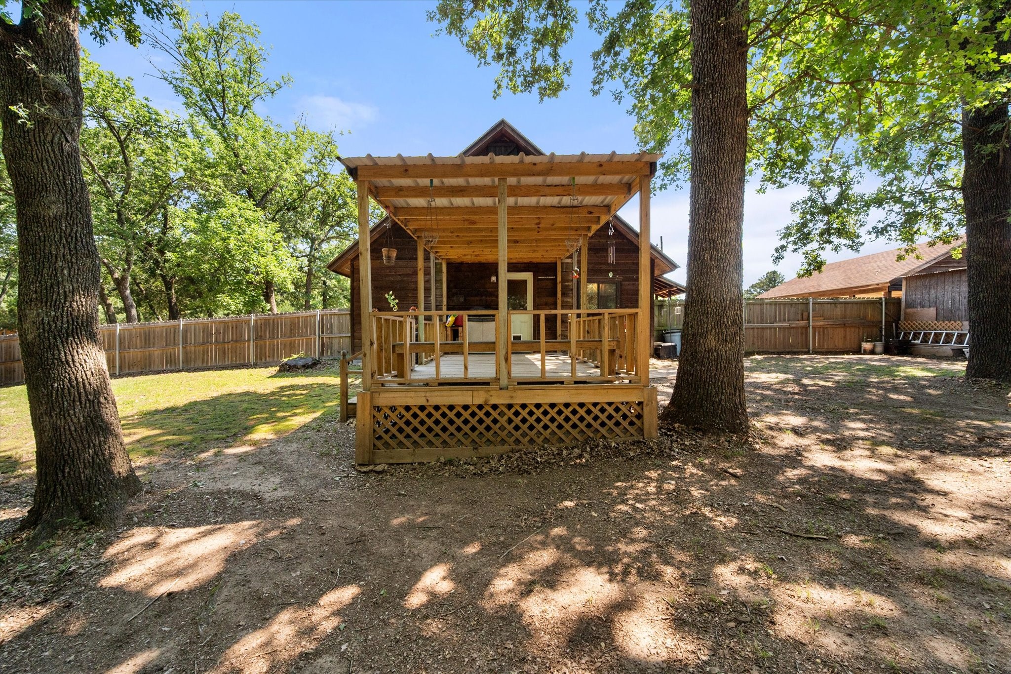 377 Southern Oaks Drive