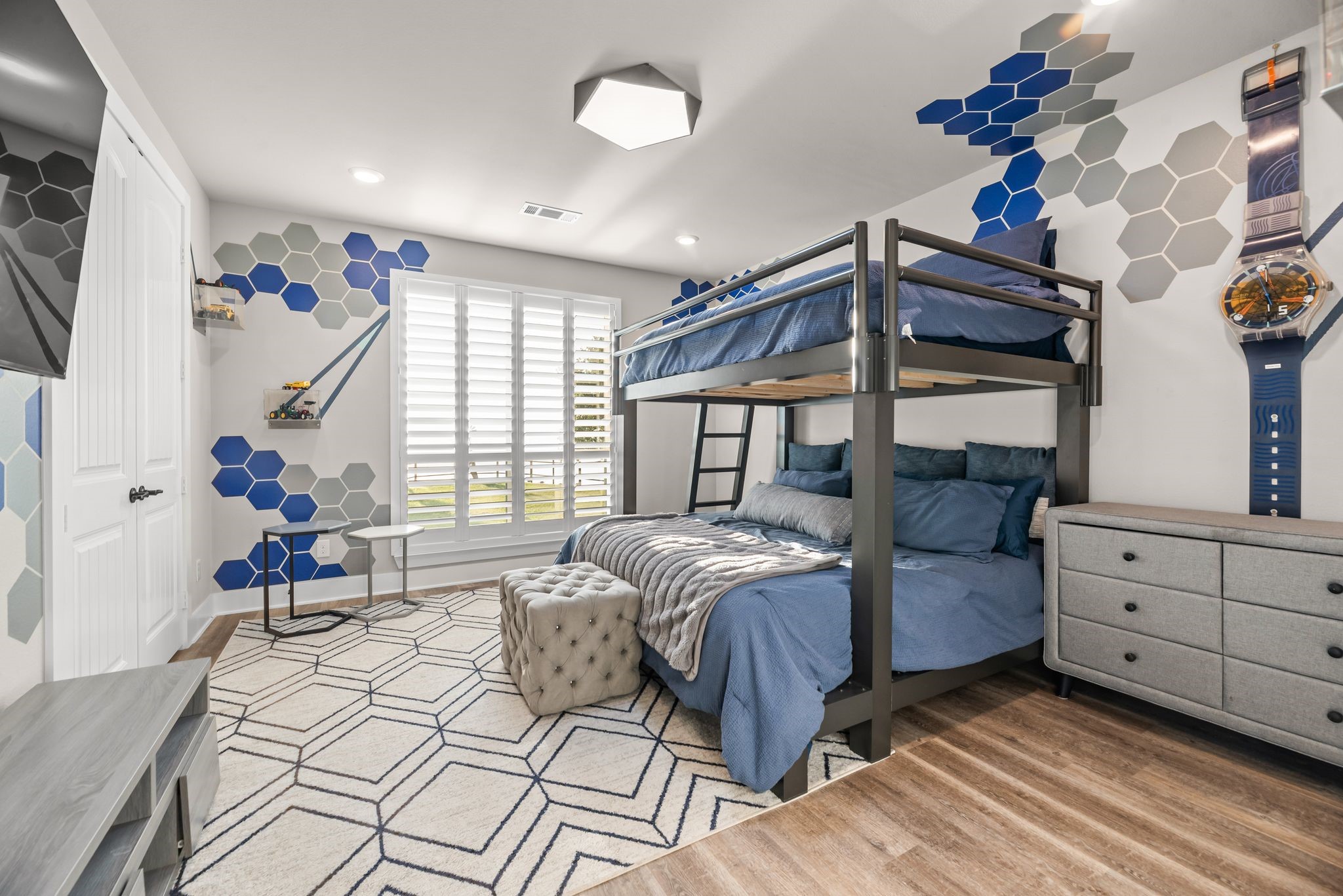 1144 Paradise Cove