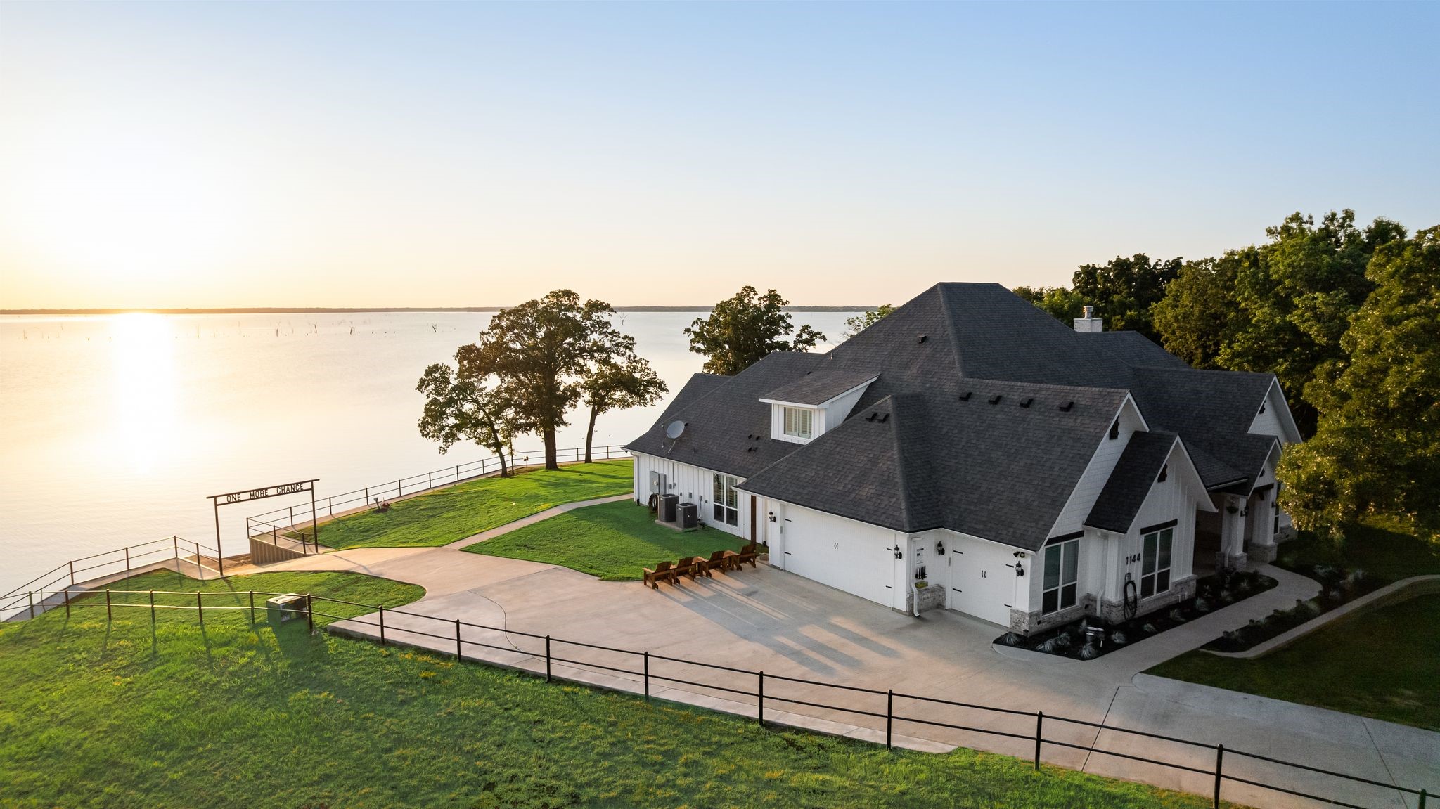 1144 Paradise Cove