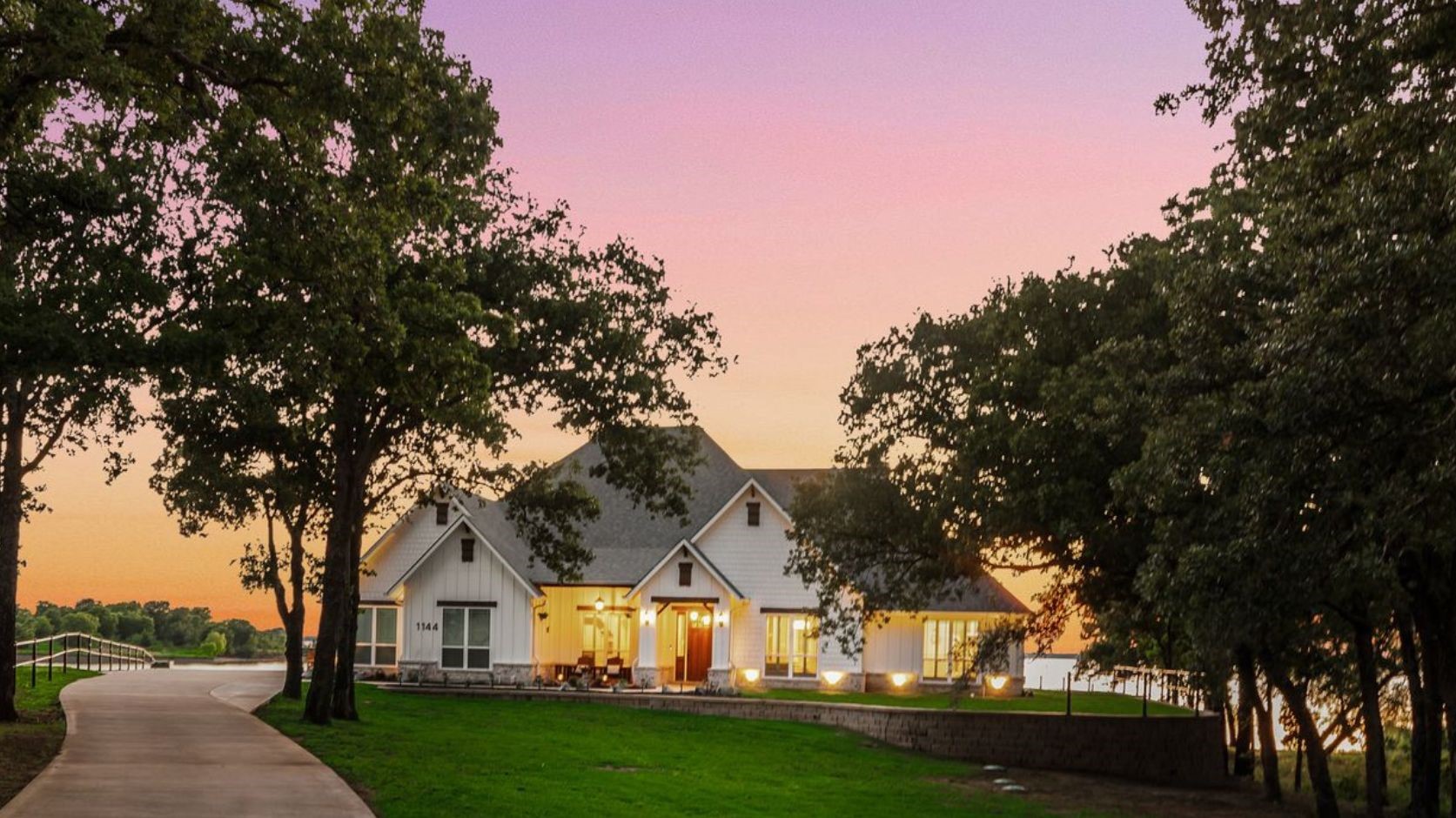 1144 Paradise Cove