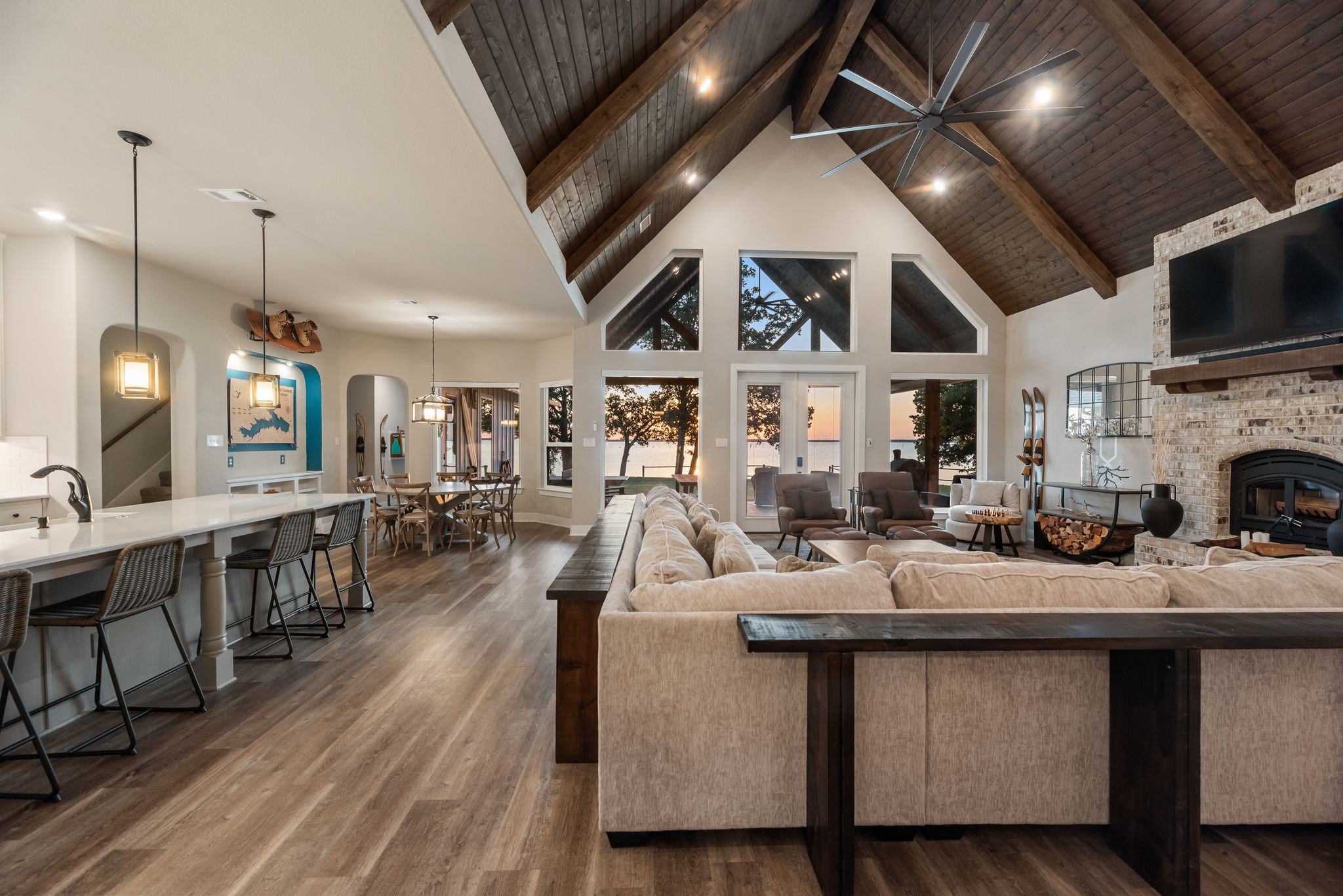 1144 Paradise Cove