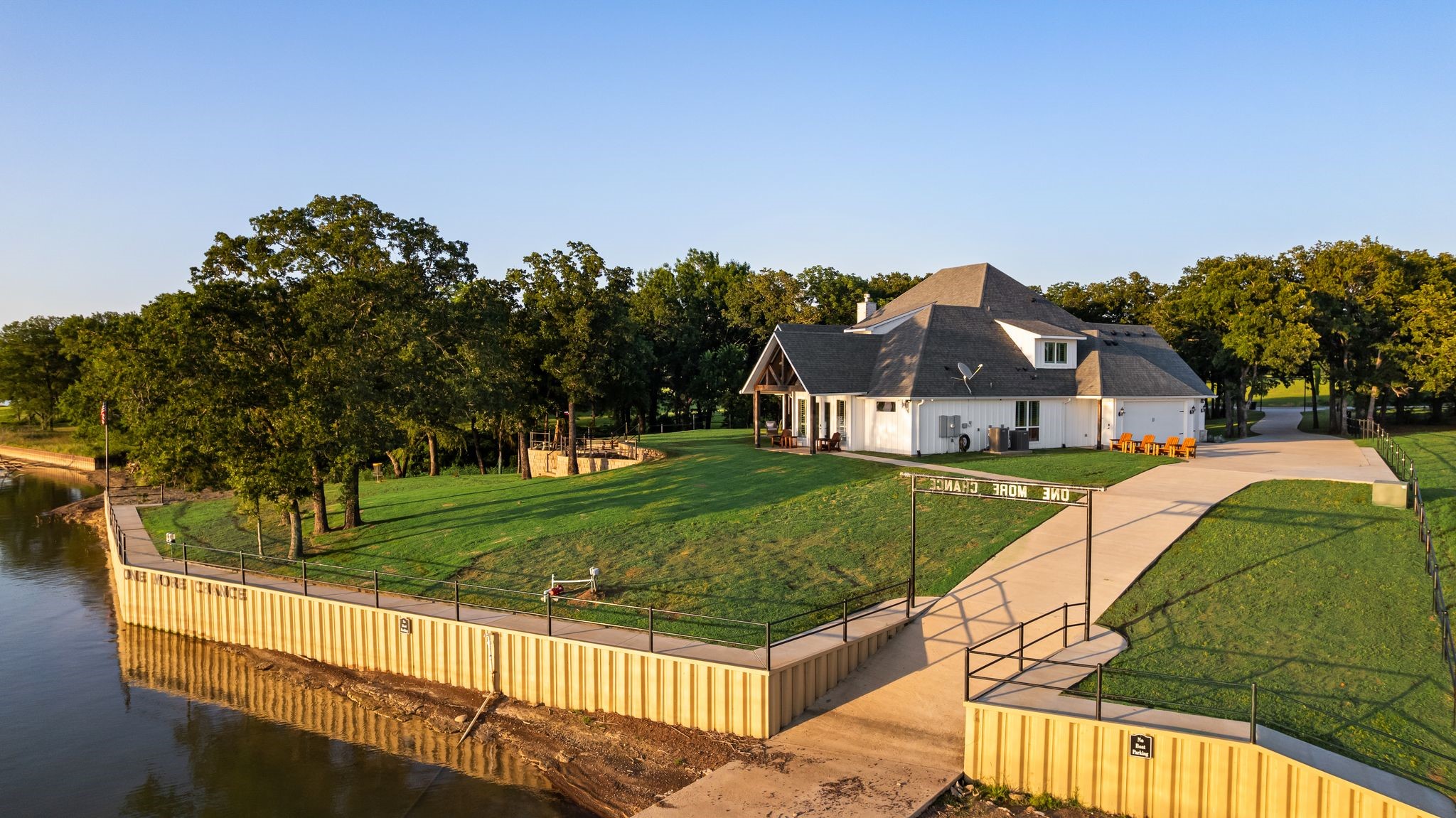 1144 Paradise Cove