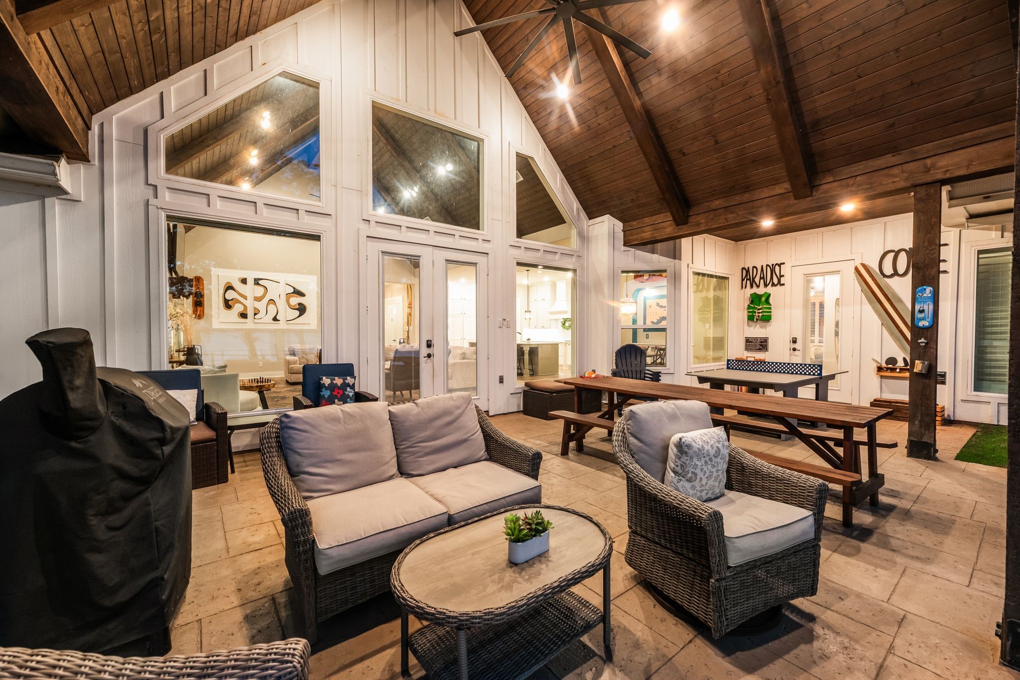 1144 Paradise Cove