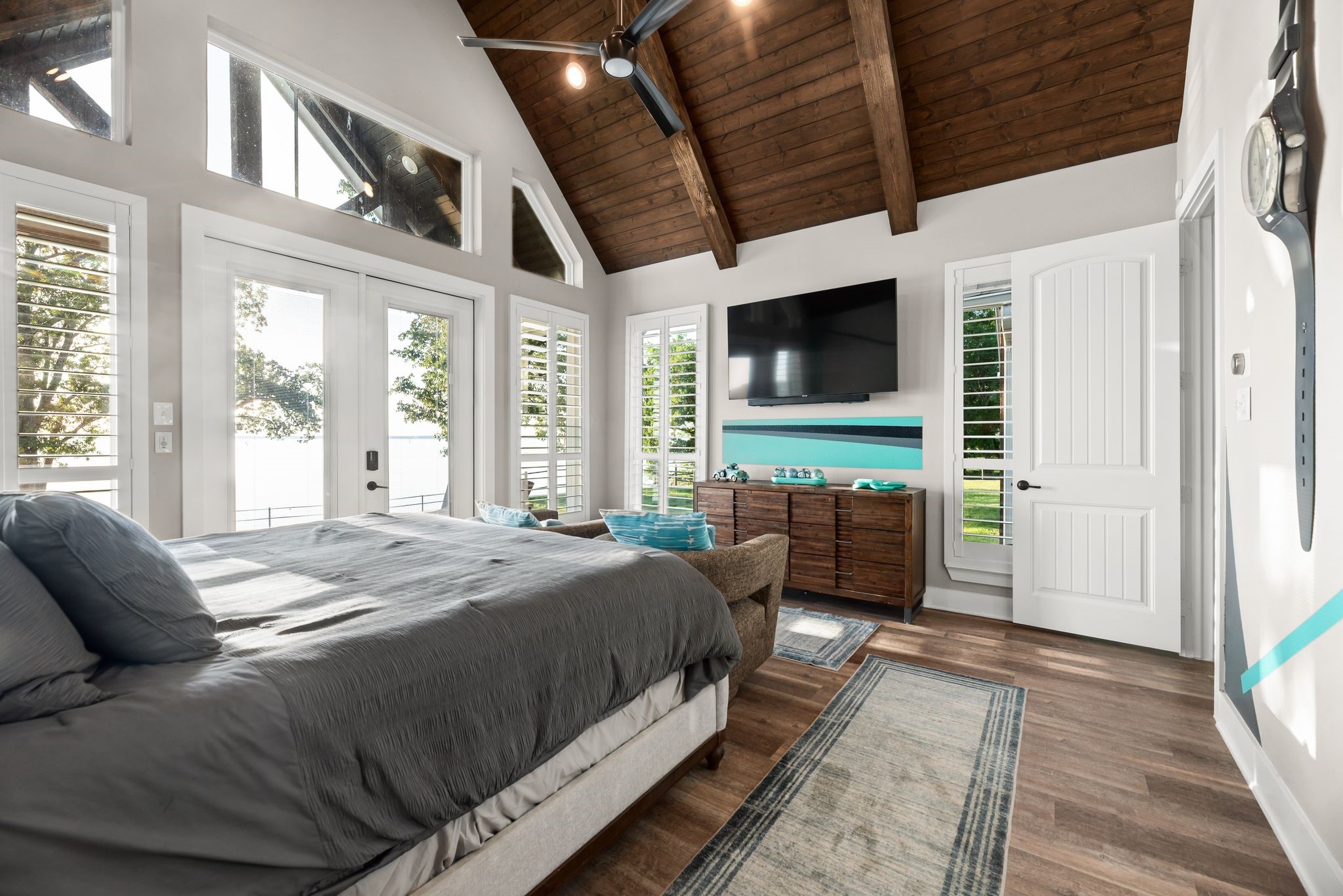 1144 Paradise Cove
