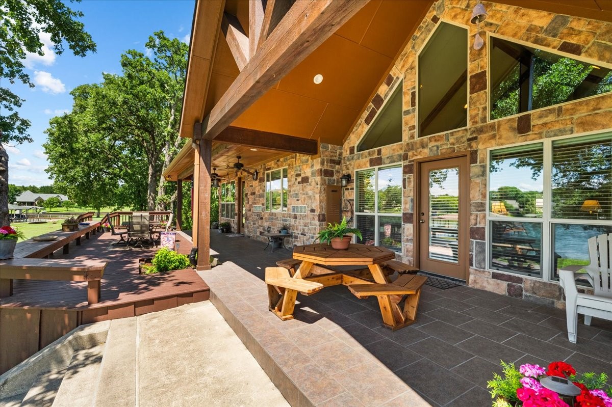 275 Jackson Circle