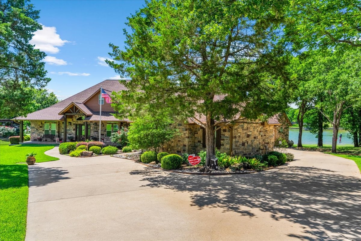 275 Jackson Circle