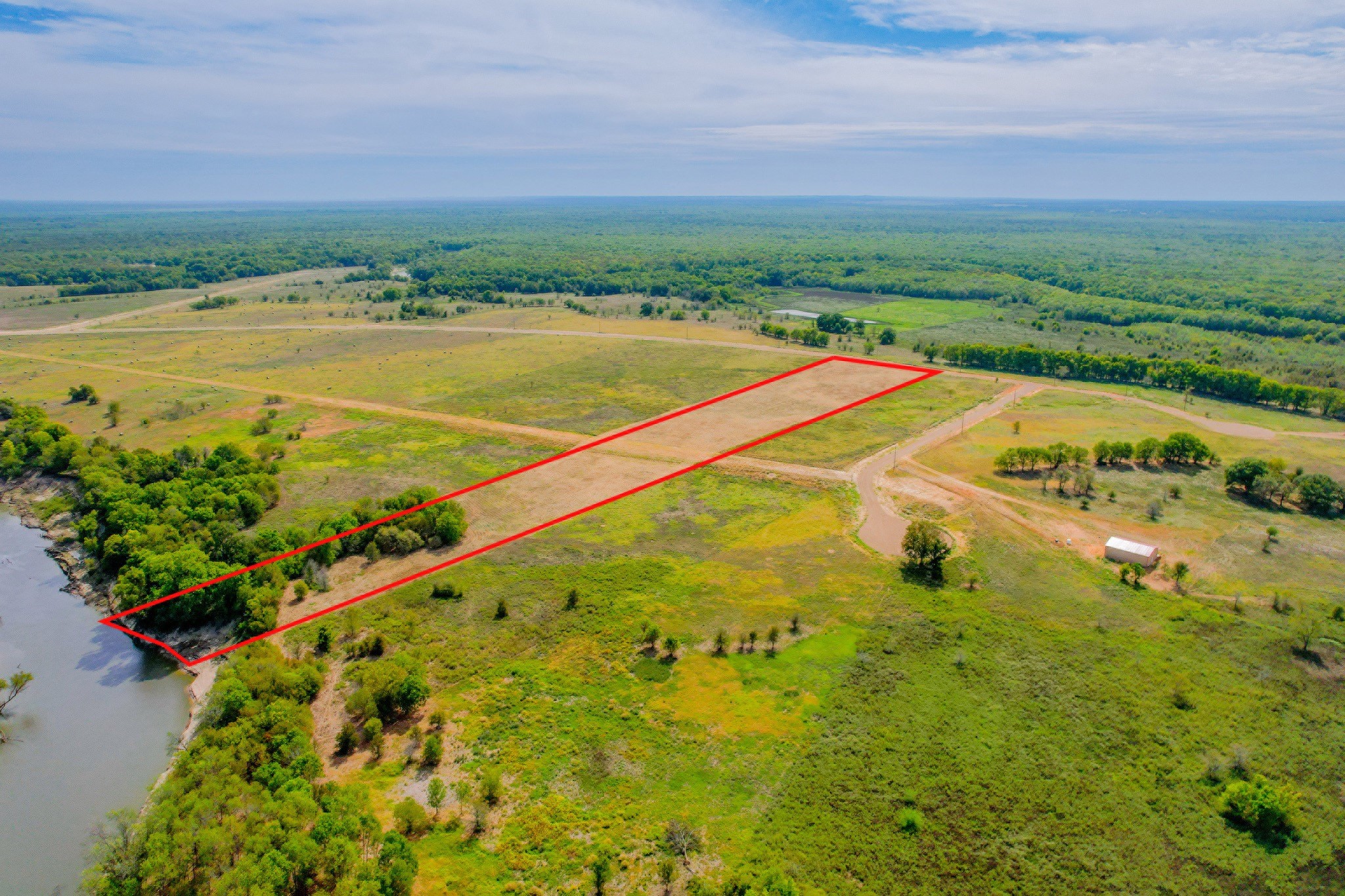 1500 Private Road 8496