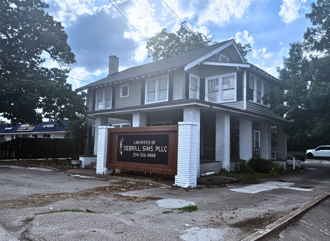 806 W 7th Avenue