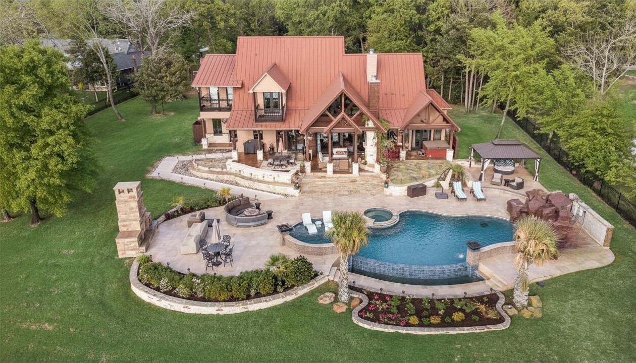 146 SE County Road 2230k