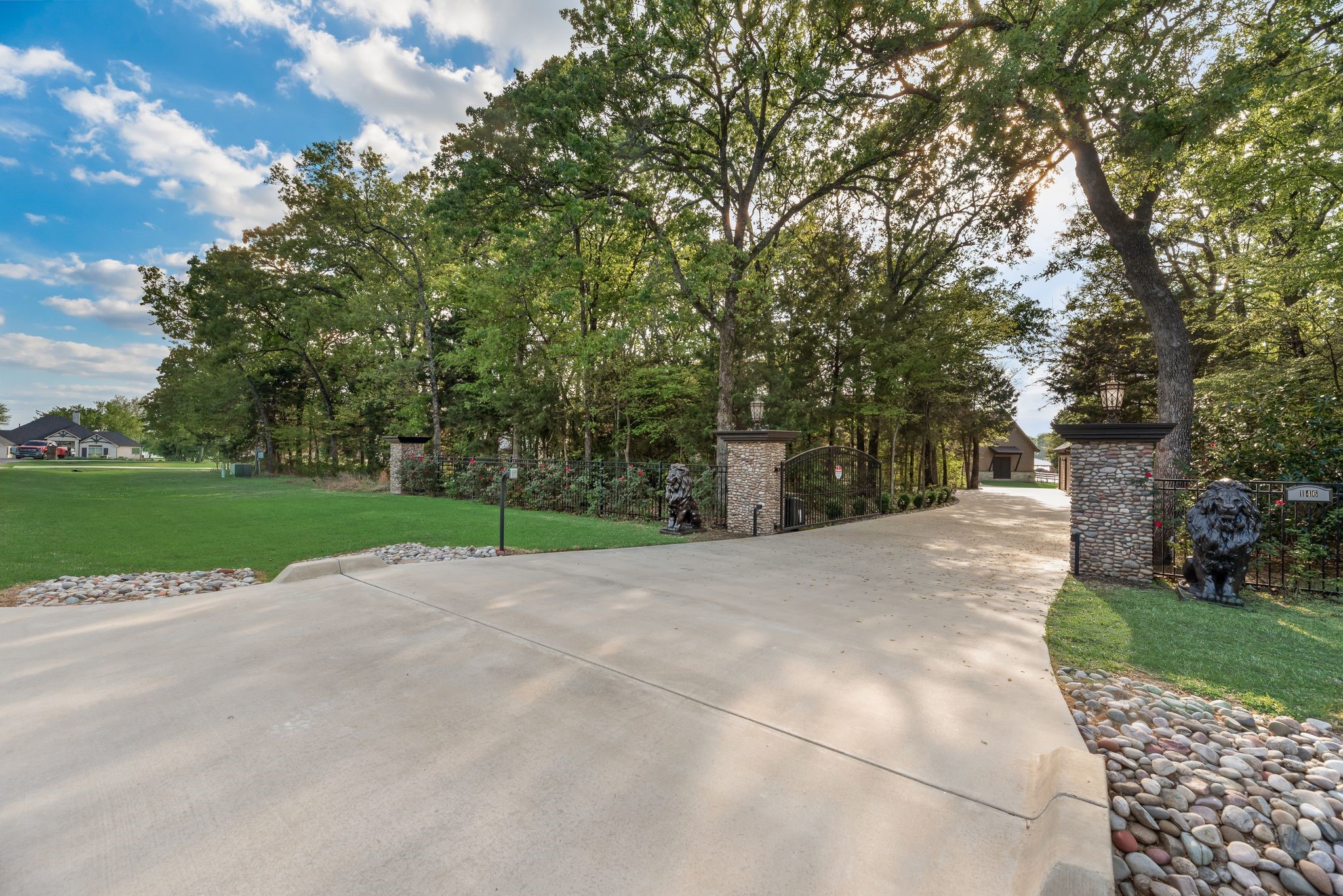 146 SE County Road 2230k