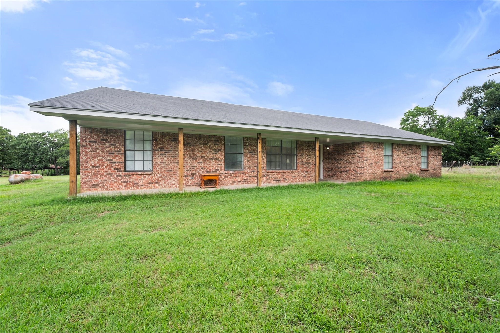 1706 SE County Road 2230