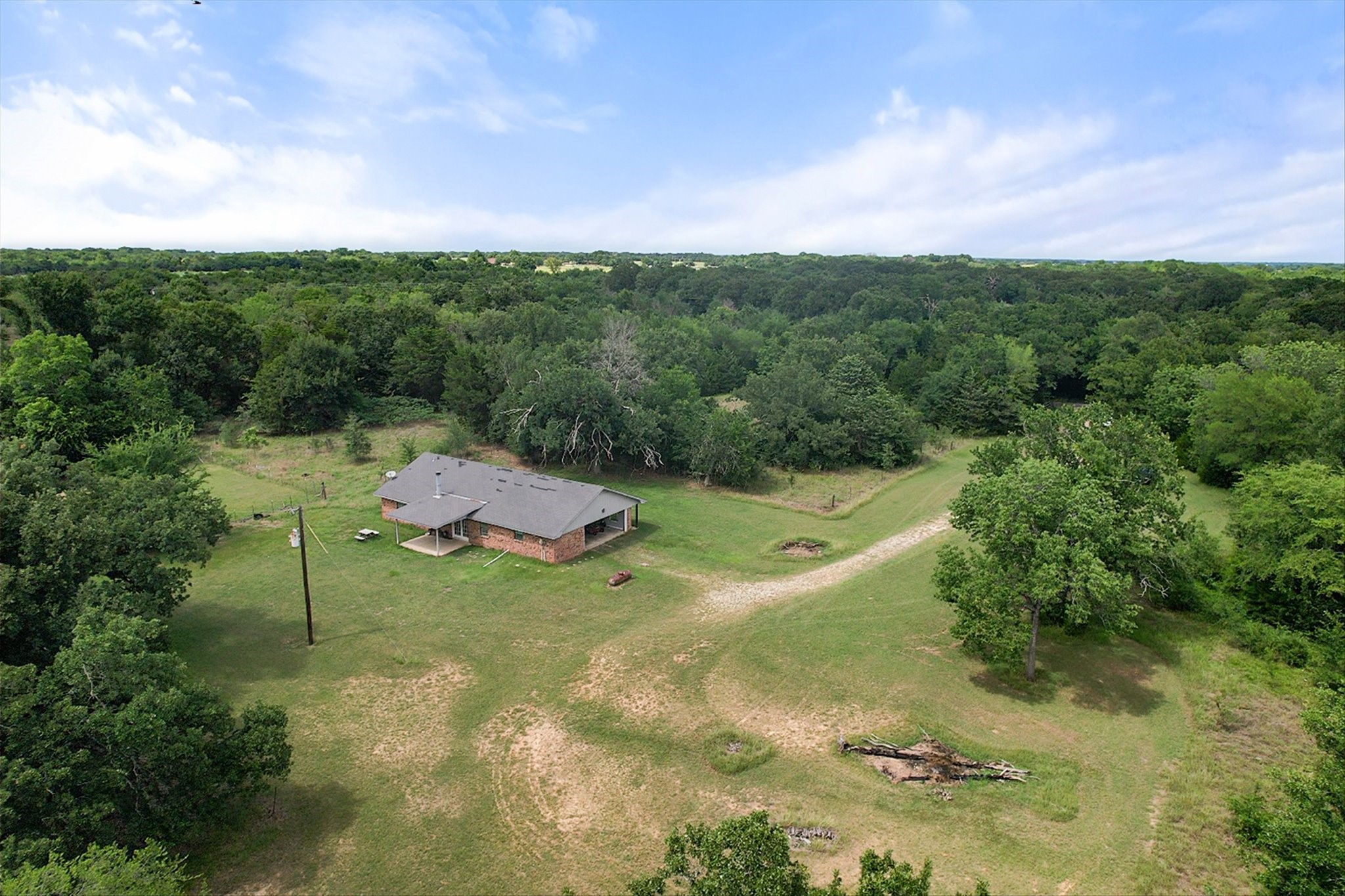 1706 SE County Road 2230