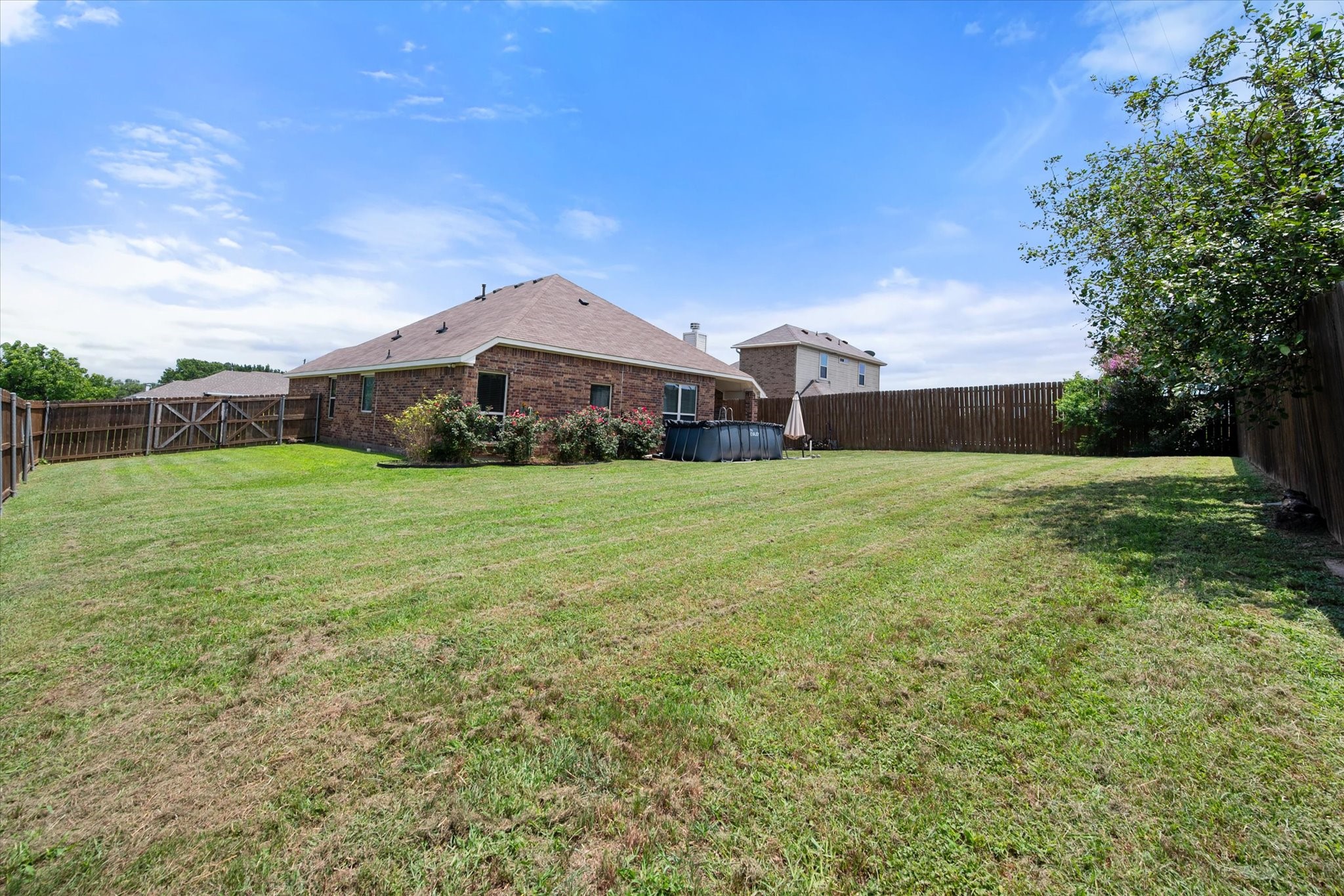 1815 Clearbrook Lane