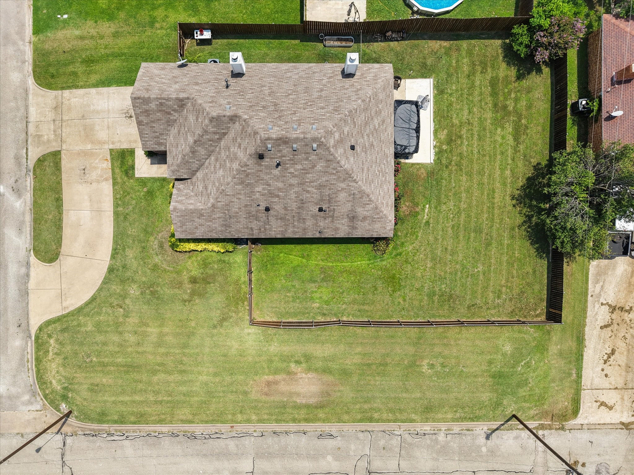 1815 Clearbrook Lane