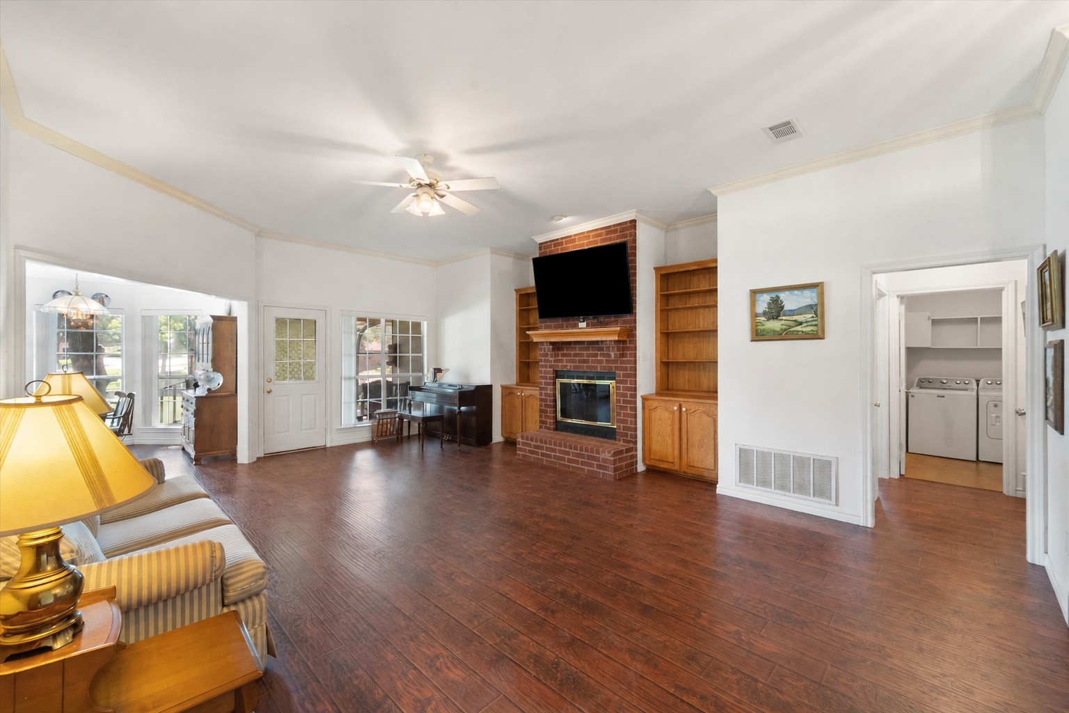 280 Shadow Oaks Drive