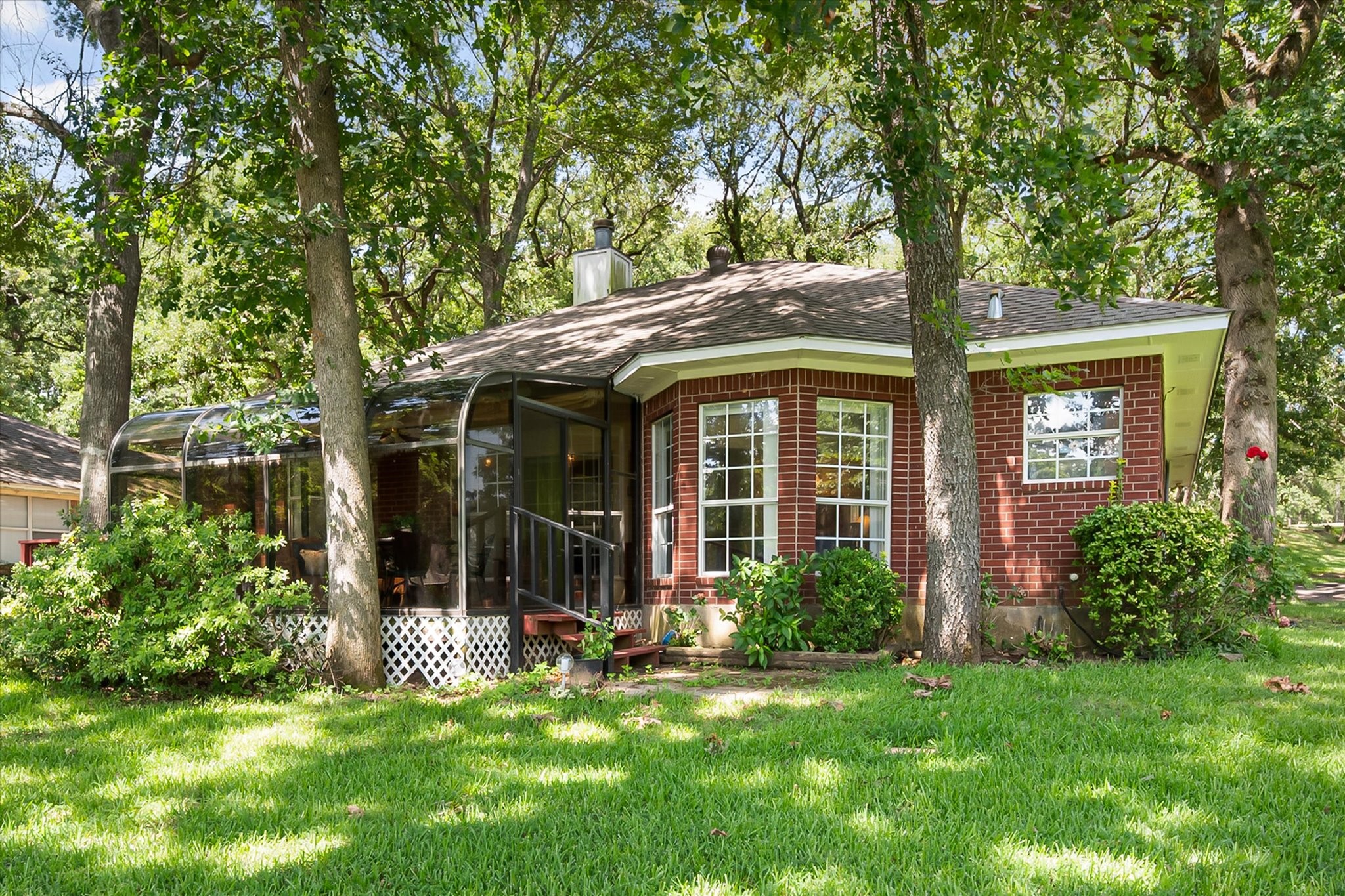 280 Shadow Oaks Drive