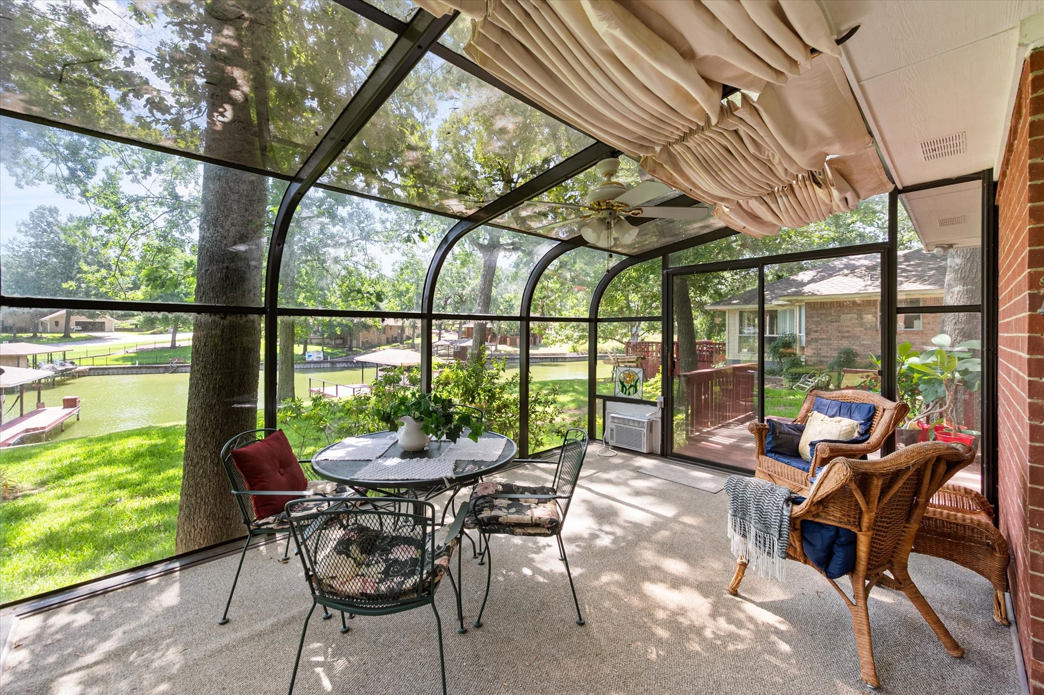 280 Shadow Oaks Drive
