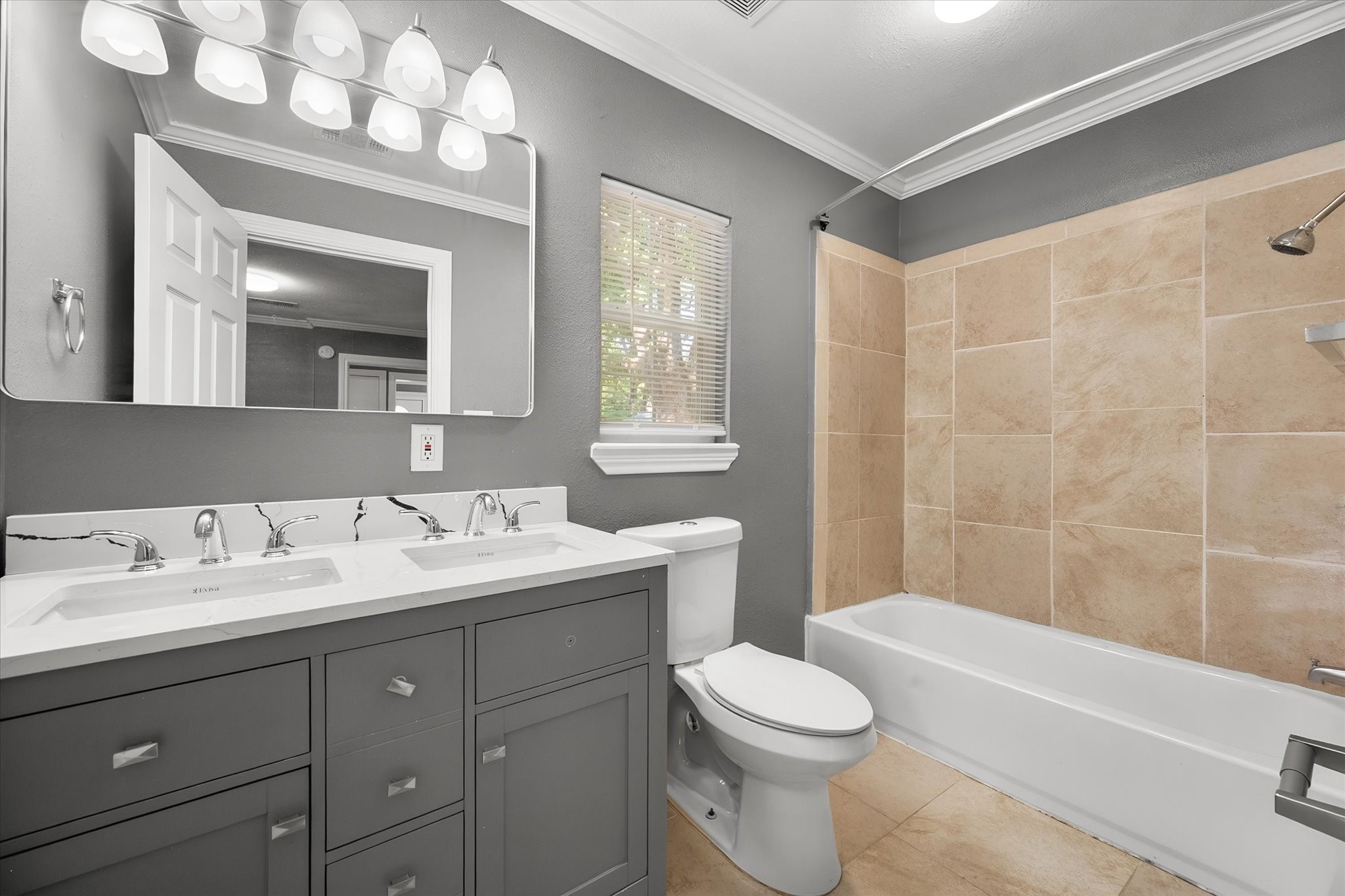 320 N 36th Street