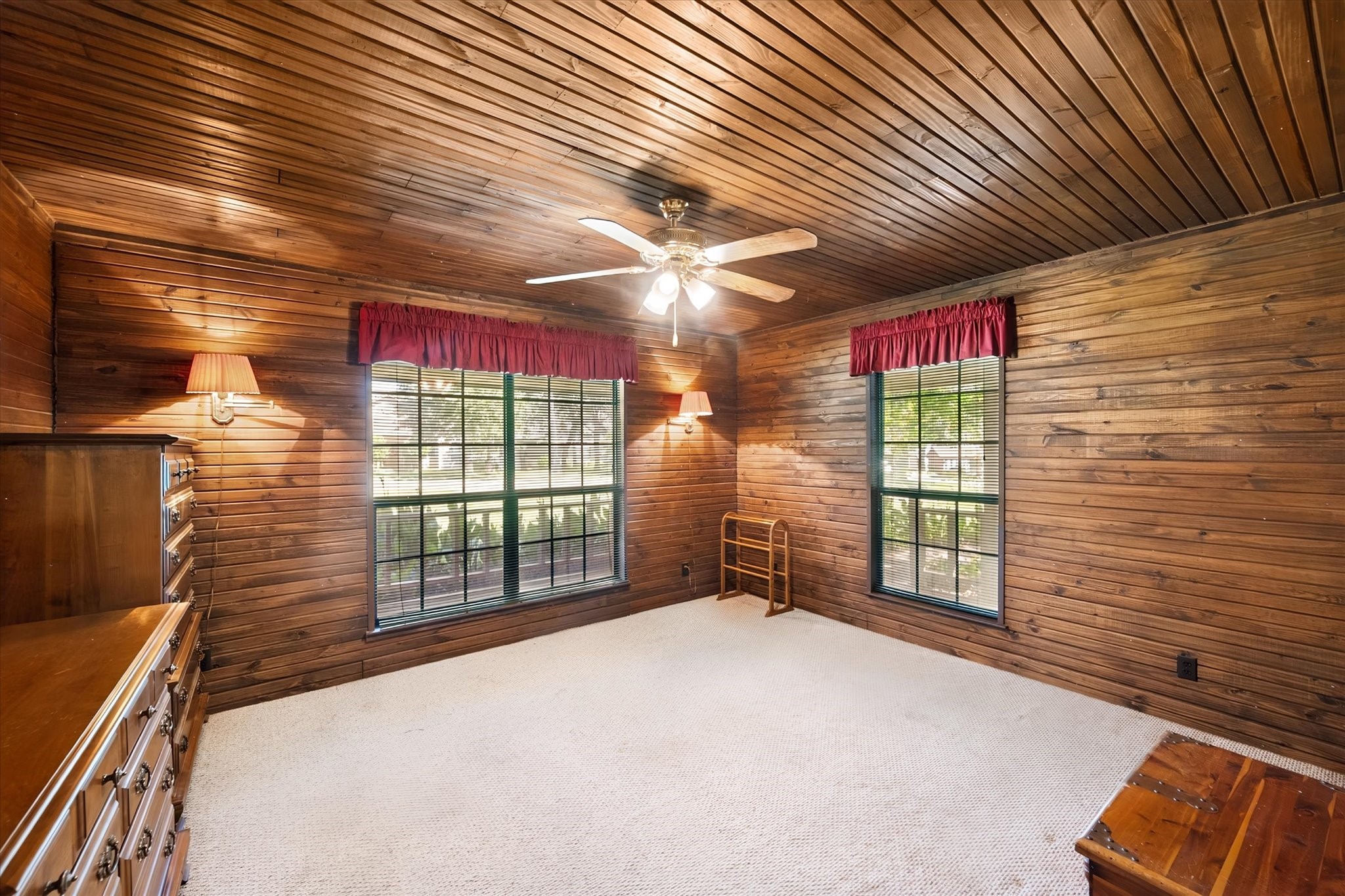 5035 Loper Circle